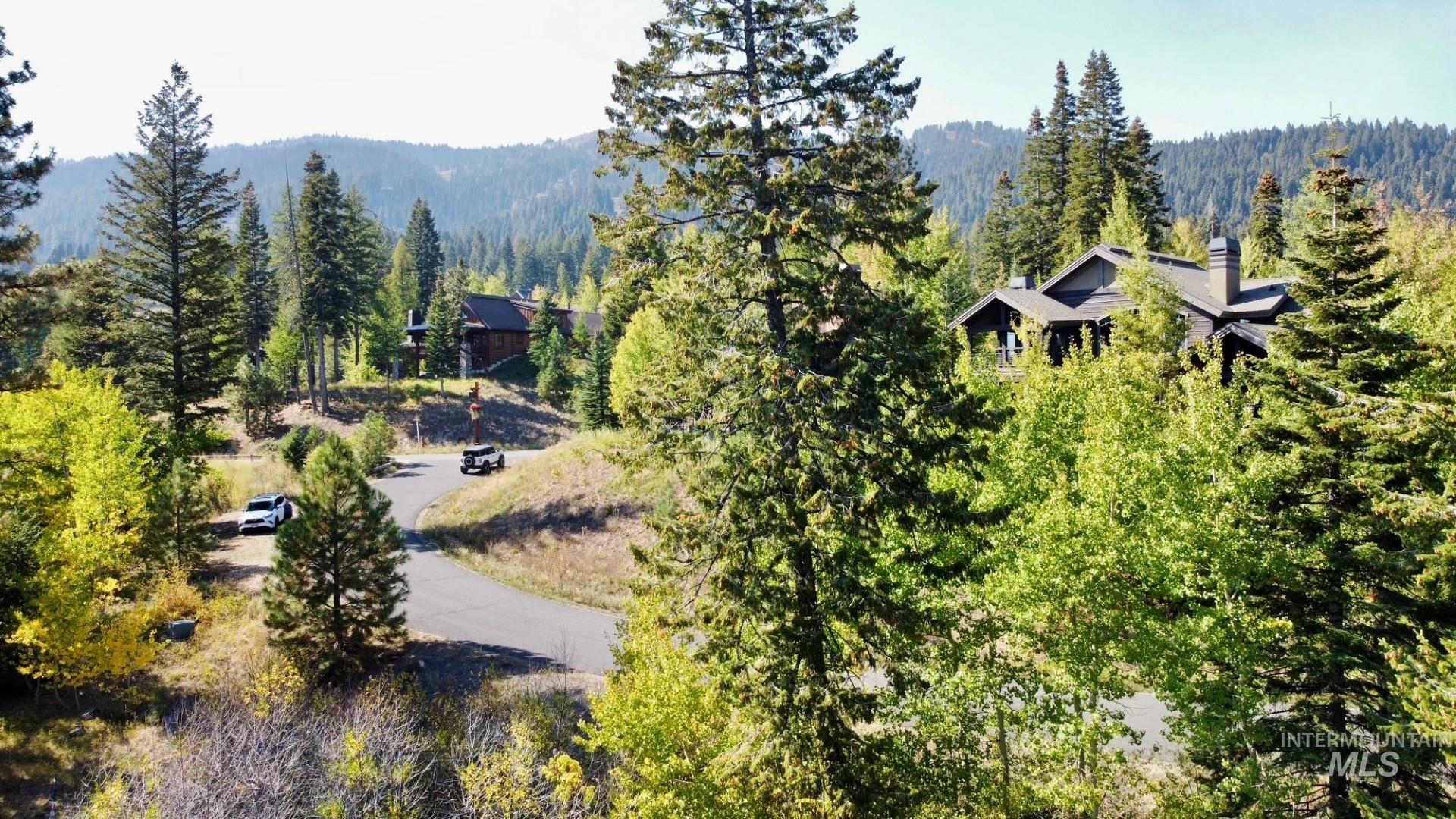 main property photo 17