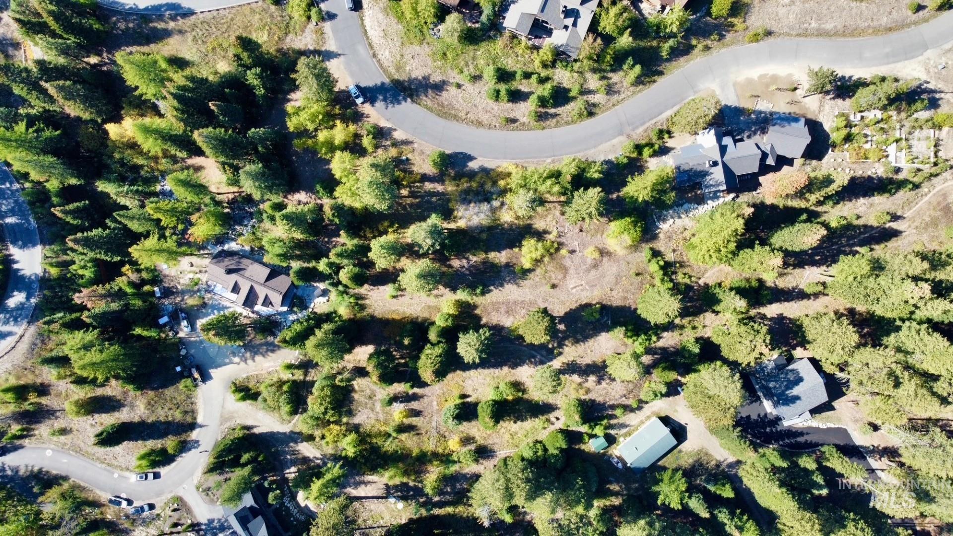 main property photo 19