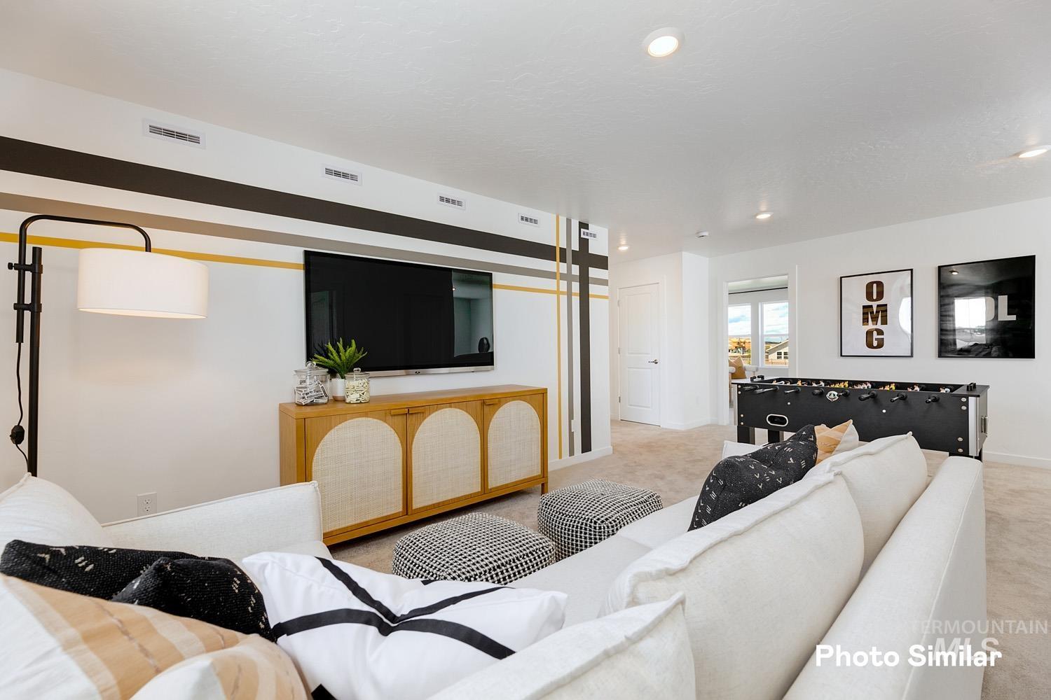 property viewer photo 16
