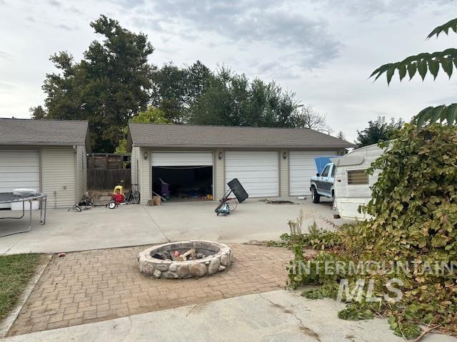 property viewer photo 7