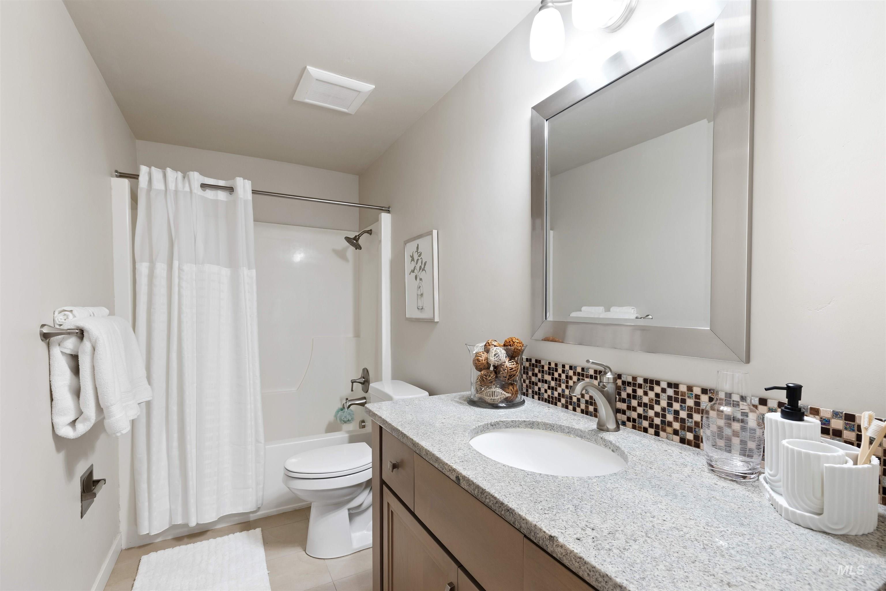 property viewer photo 10