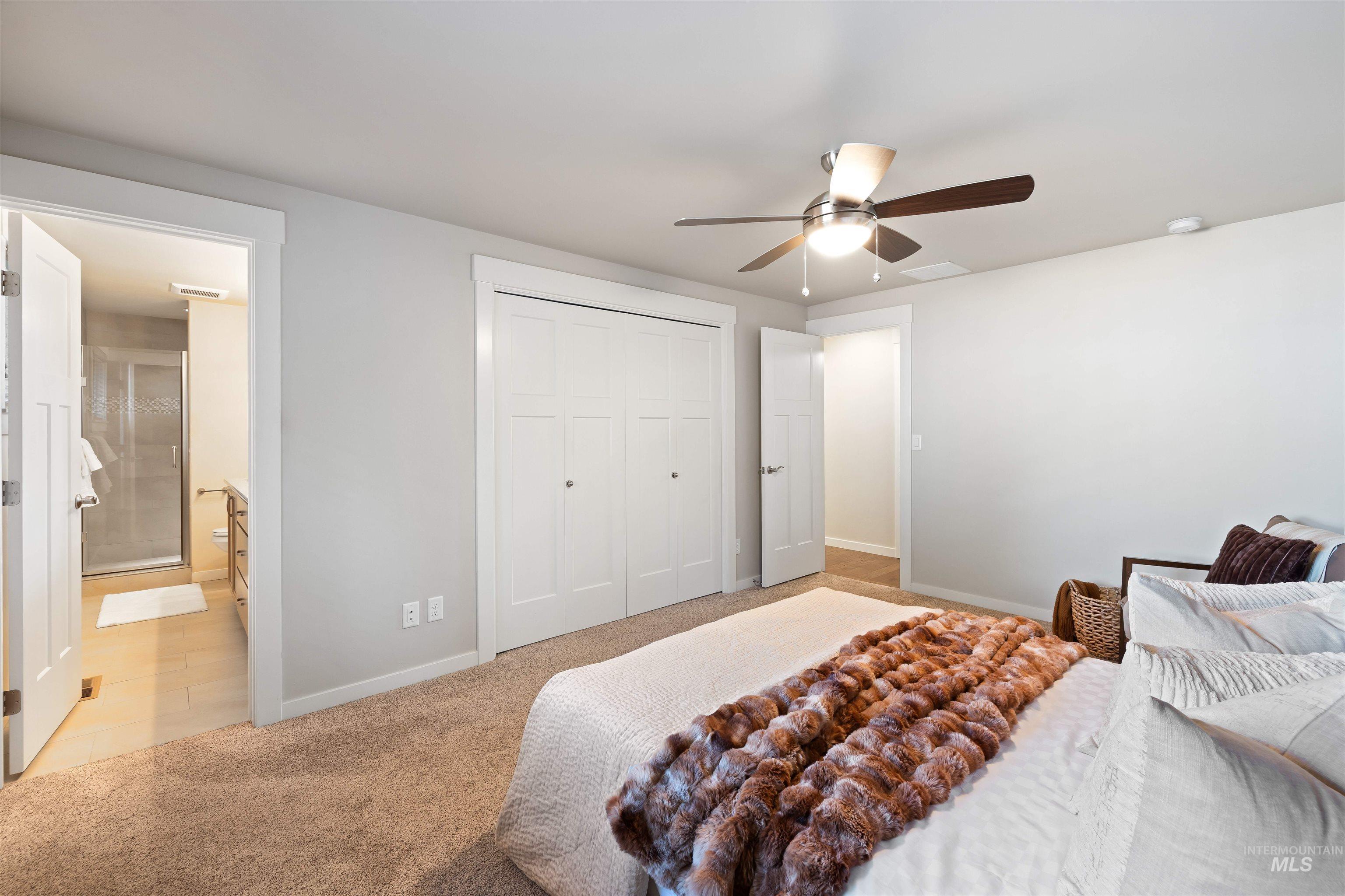 property viewer photo 2