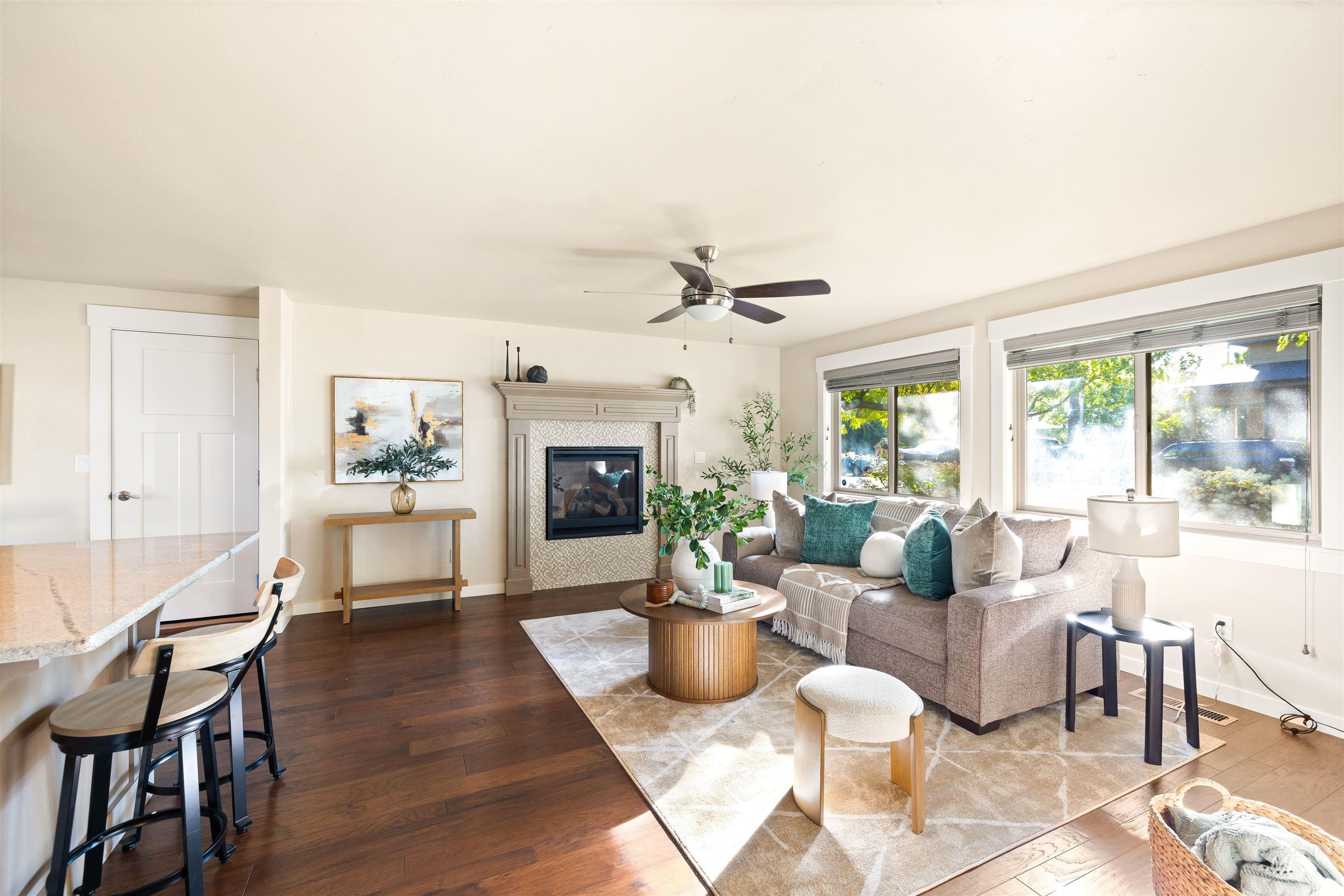property viewer photo 22