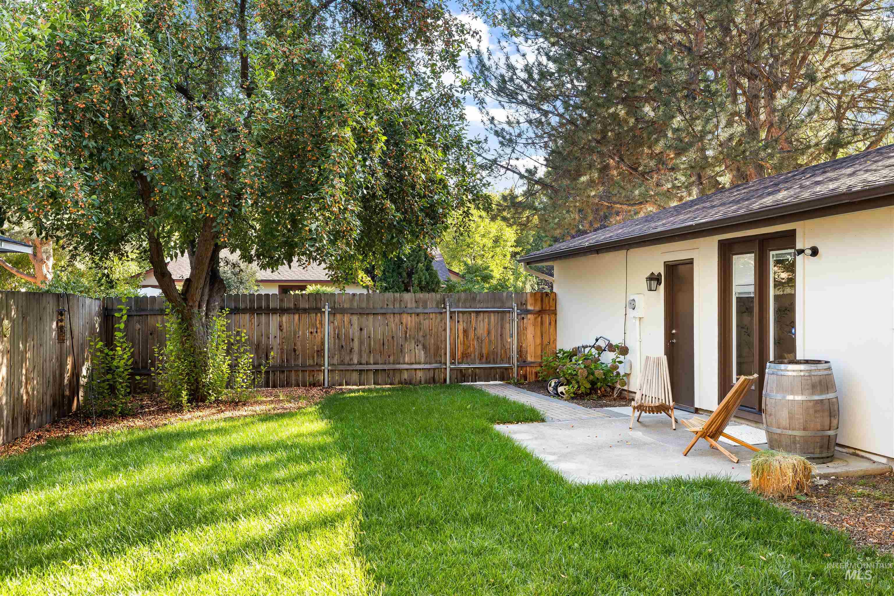 property viewer photo 29