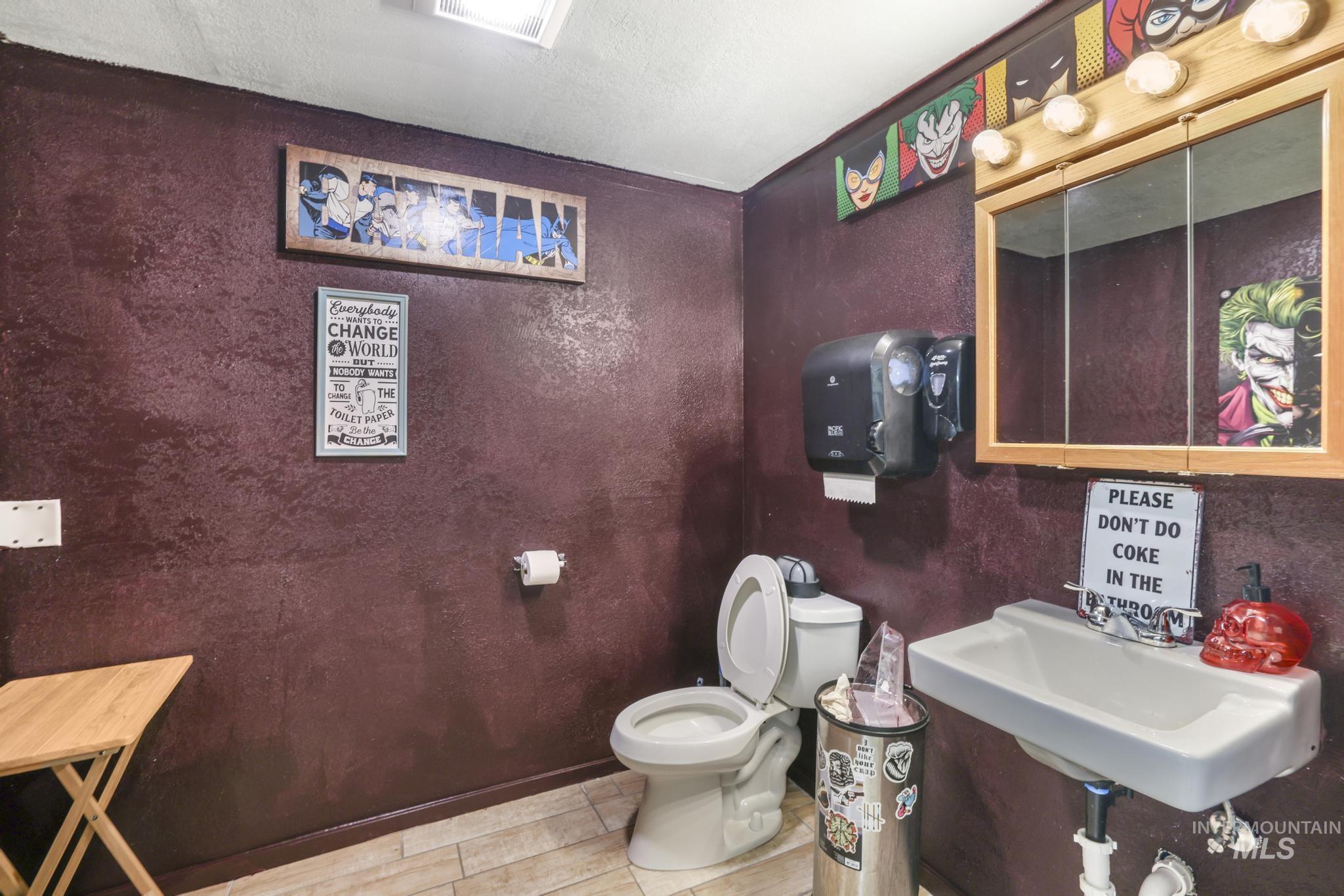 main property photo 48