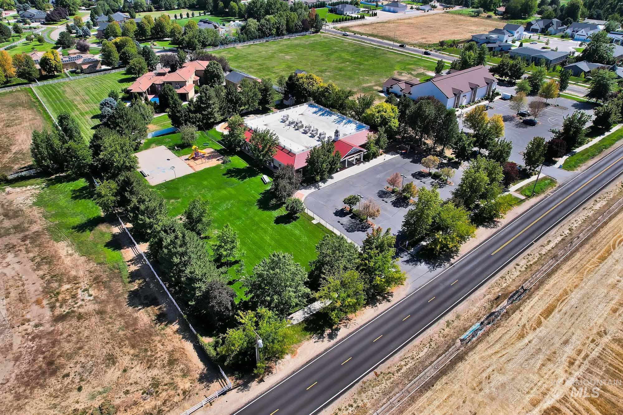 main property photo 37