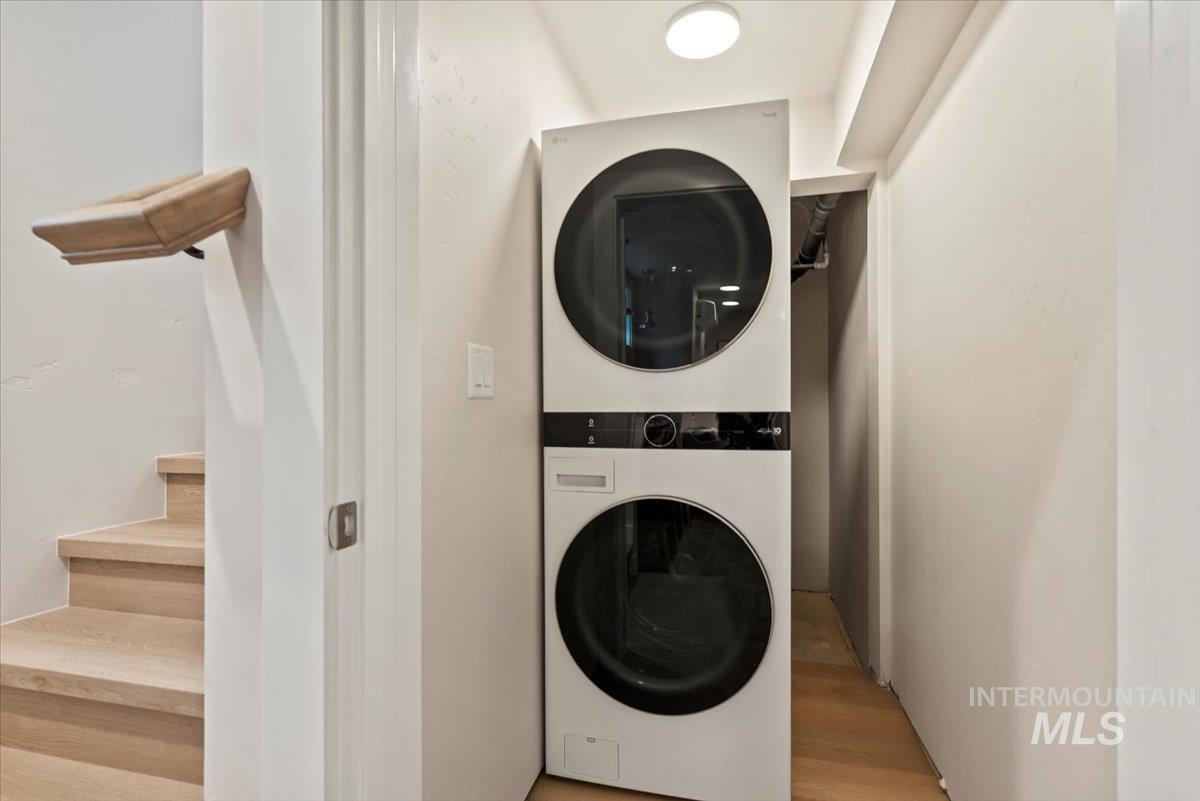 property viewer photo 33