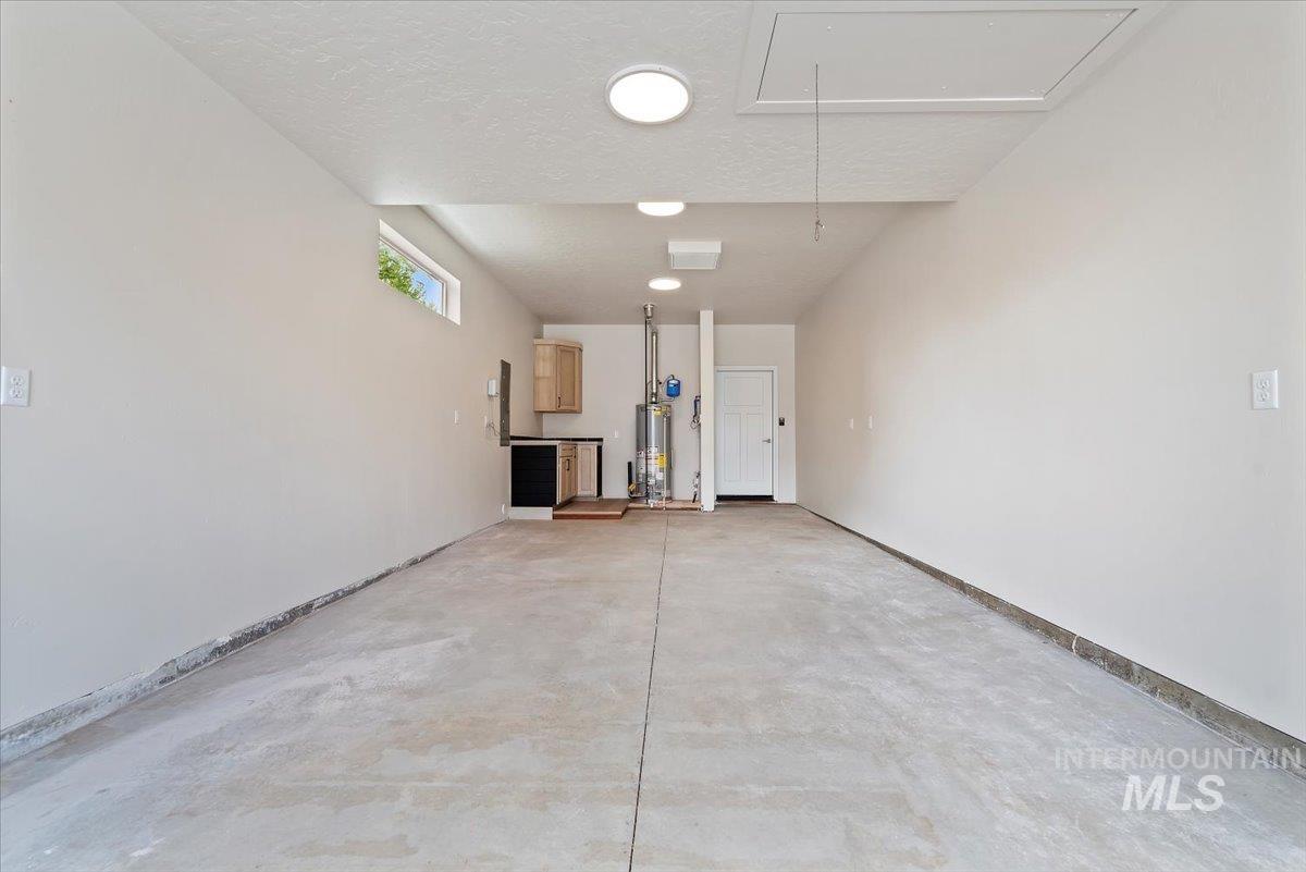 property viewer photo 35