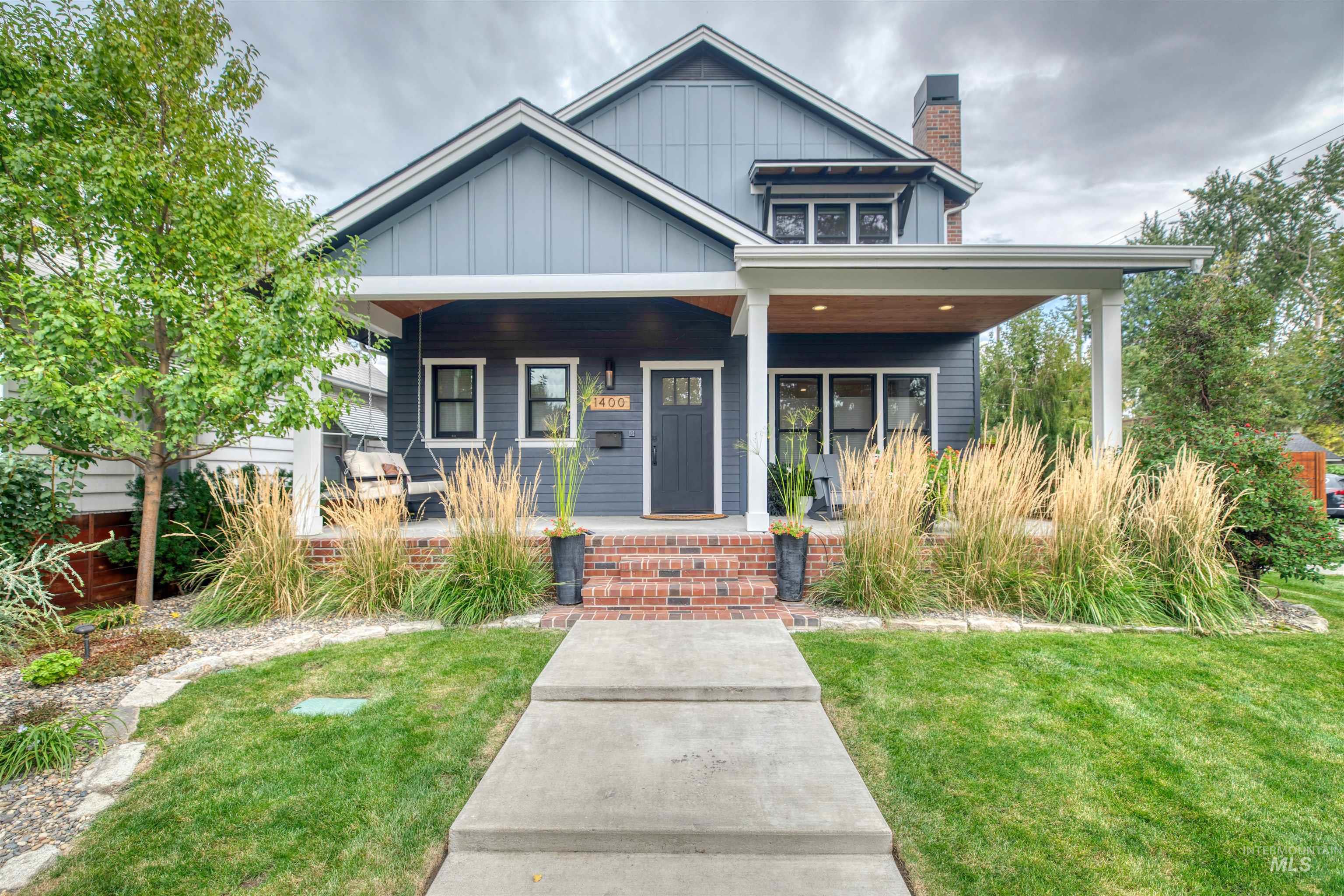 property viewer photo 2