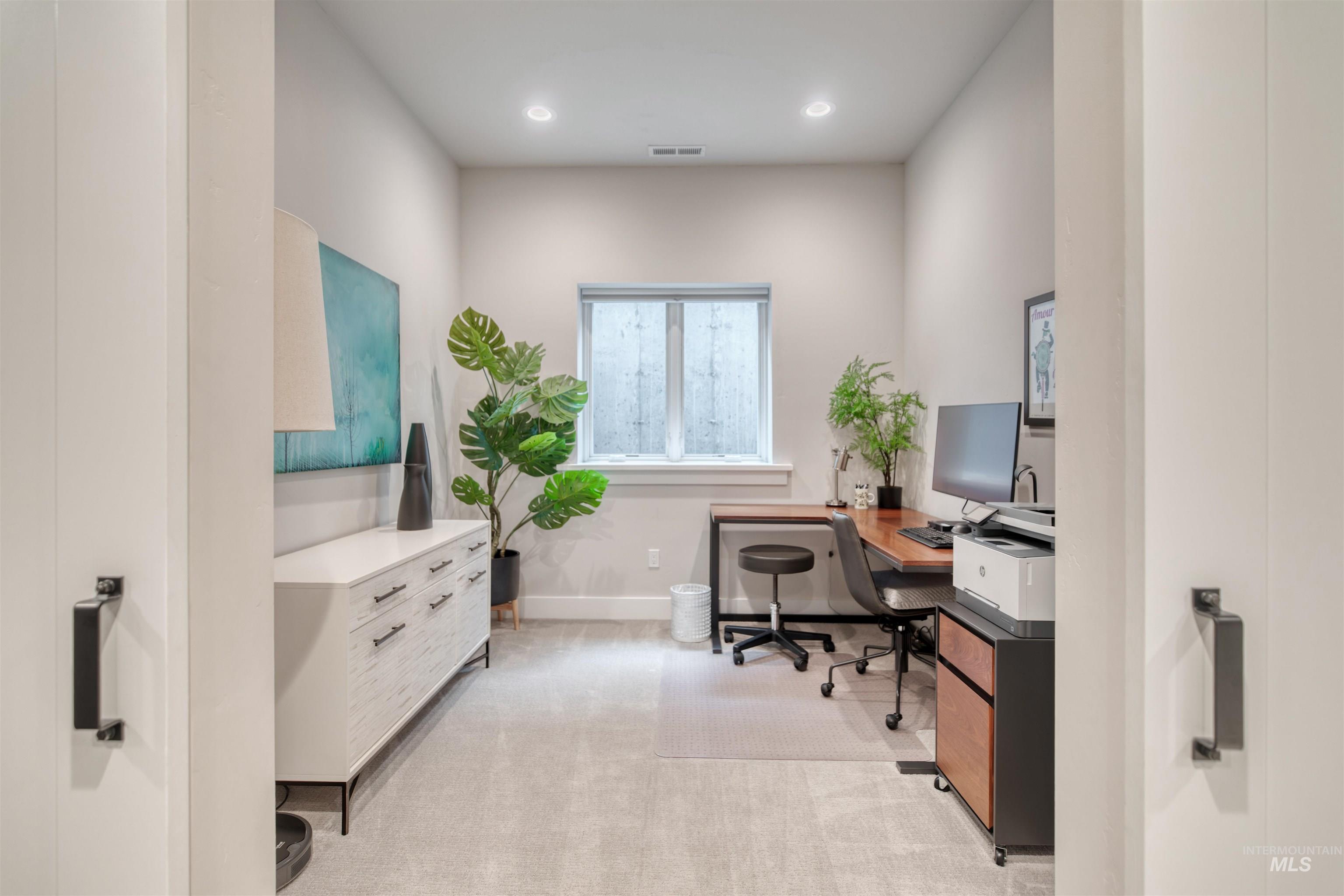 property viewer photo 27