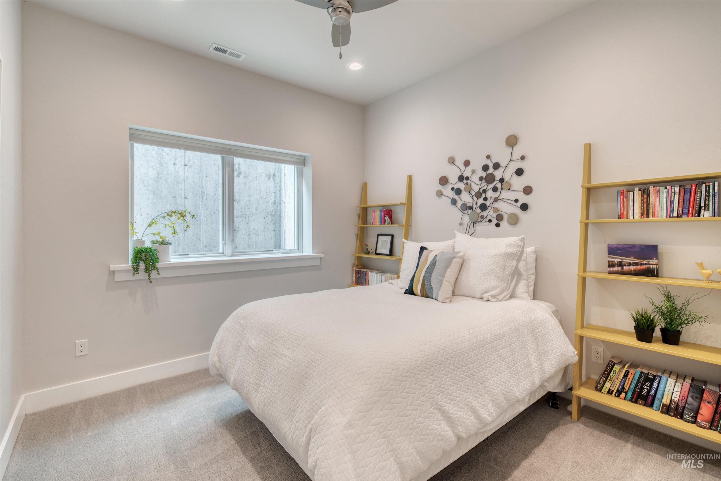 property viewer photo 28