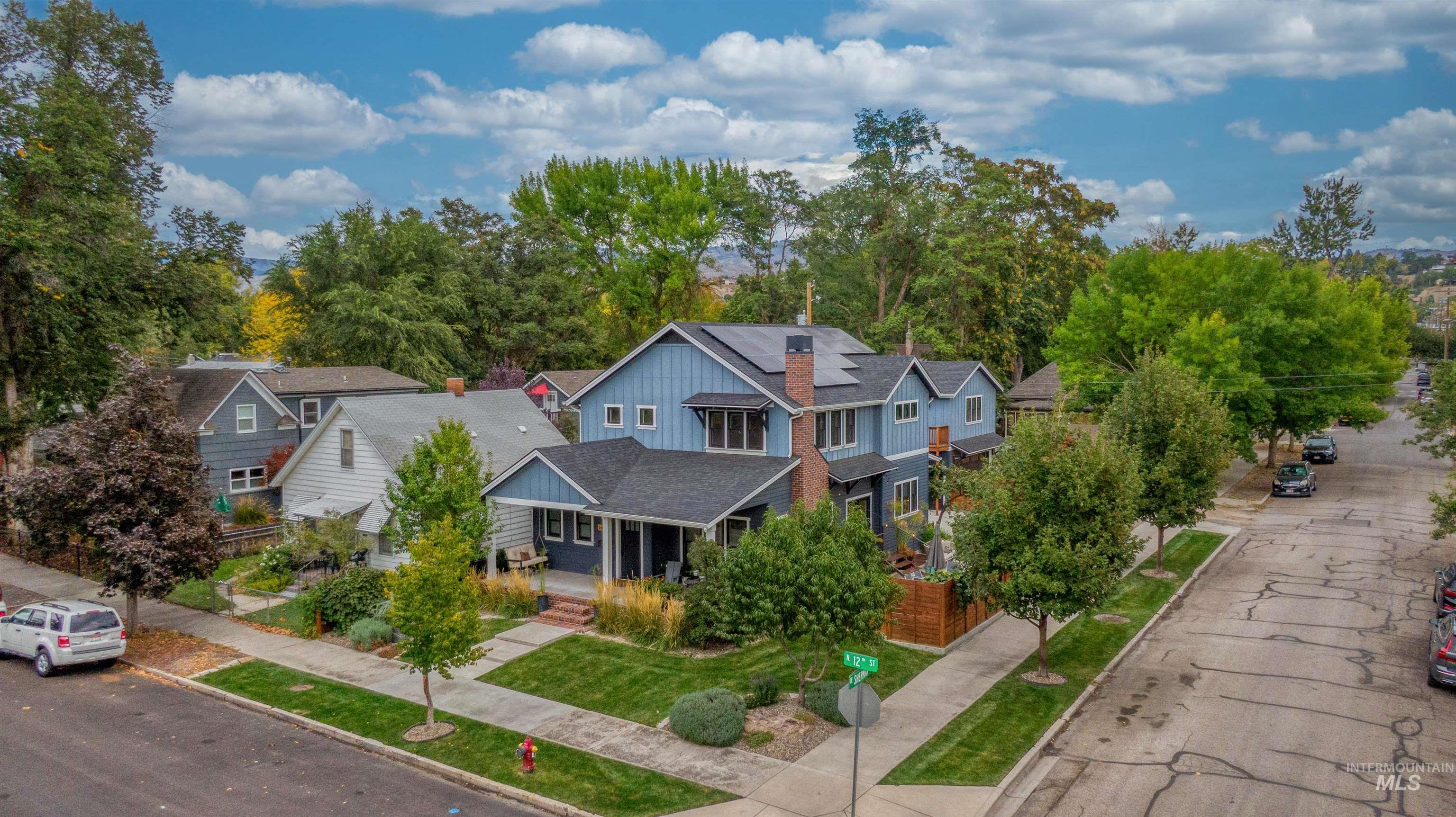 property viewer photo 42
