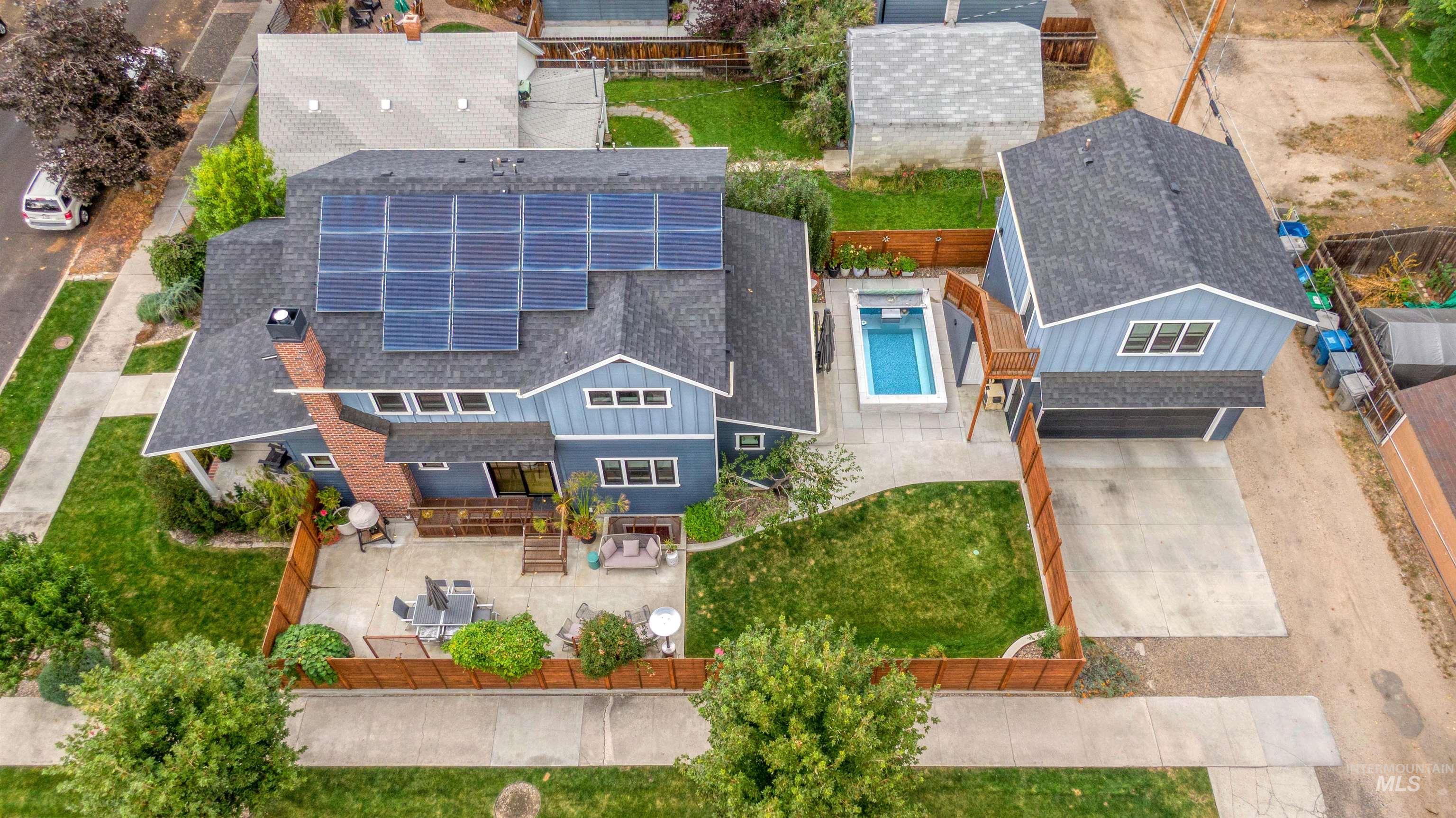 property viewer photo 47