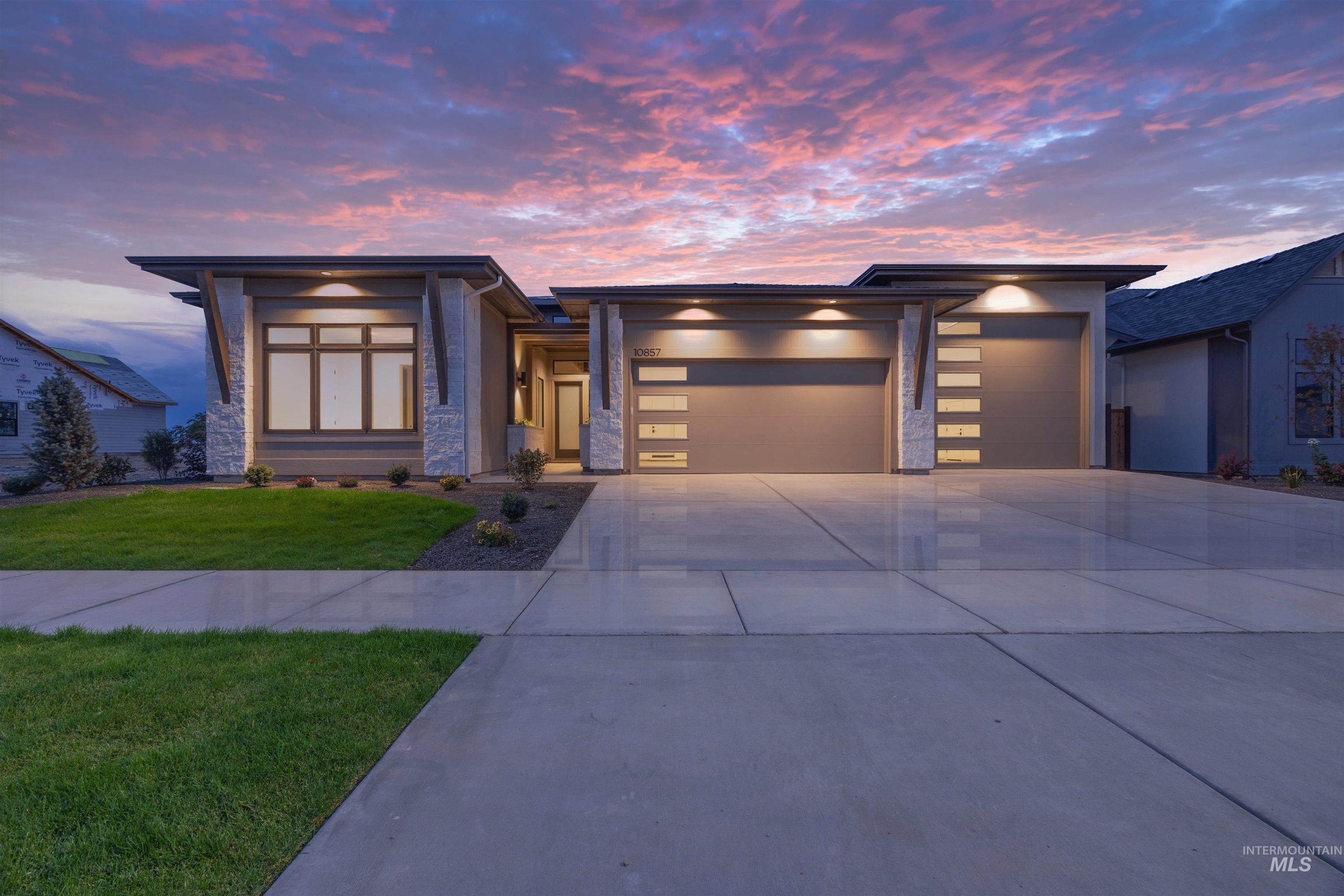 property viewer photo 2