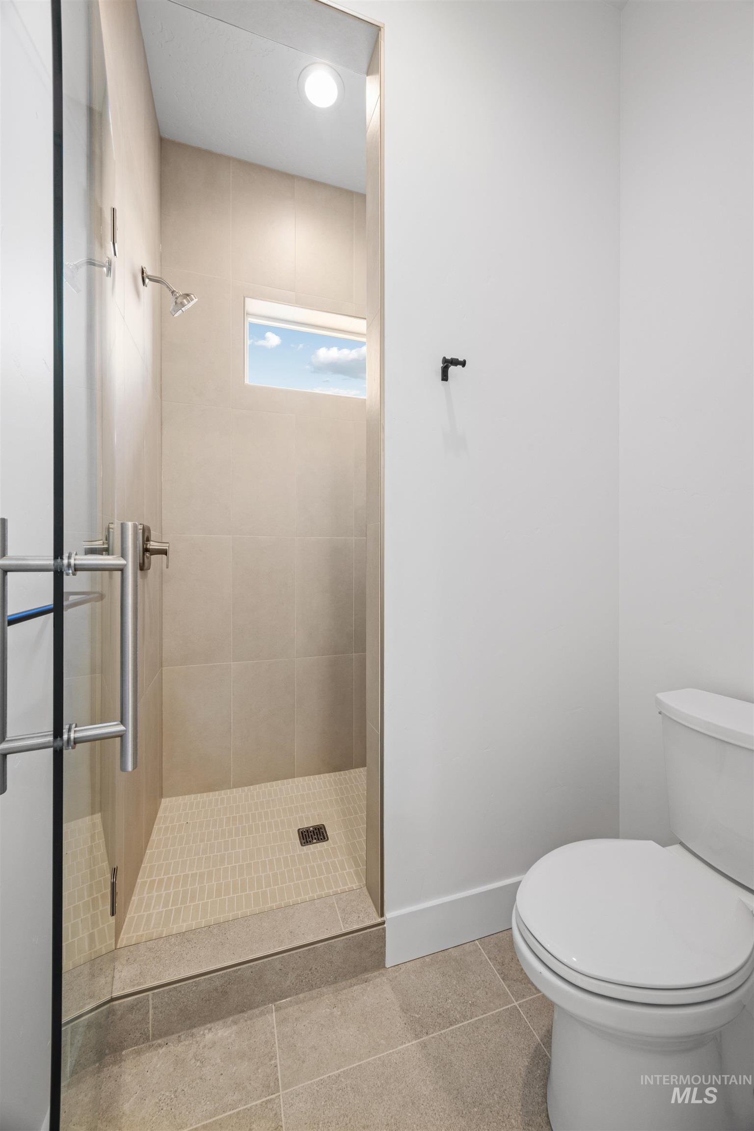 property viewer photo 27