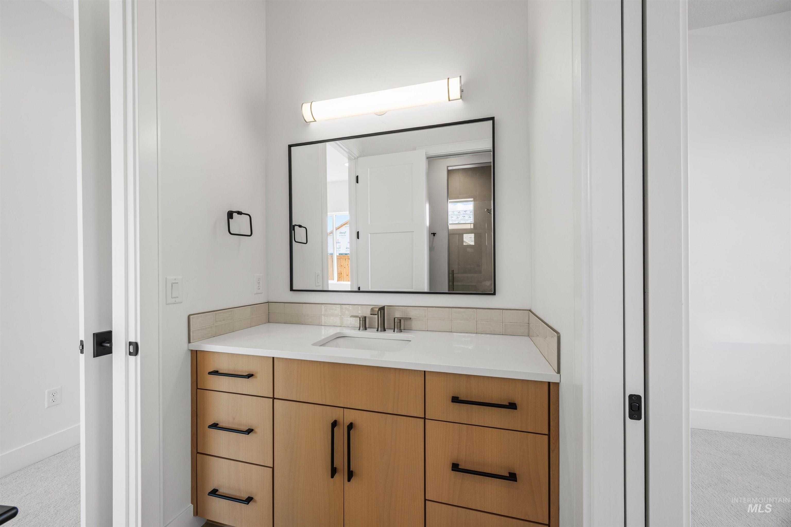 property viewer photo 28