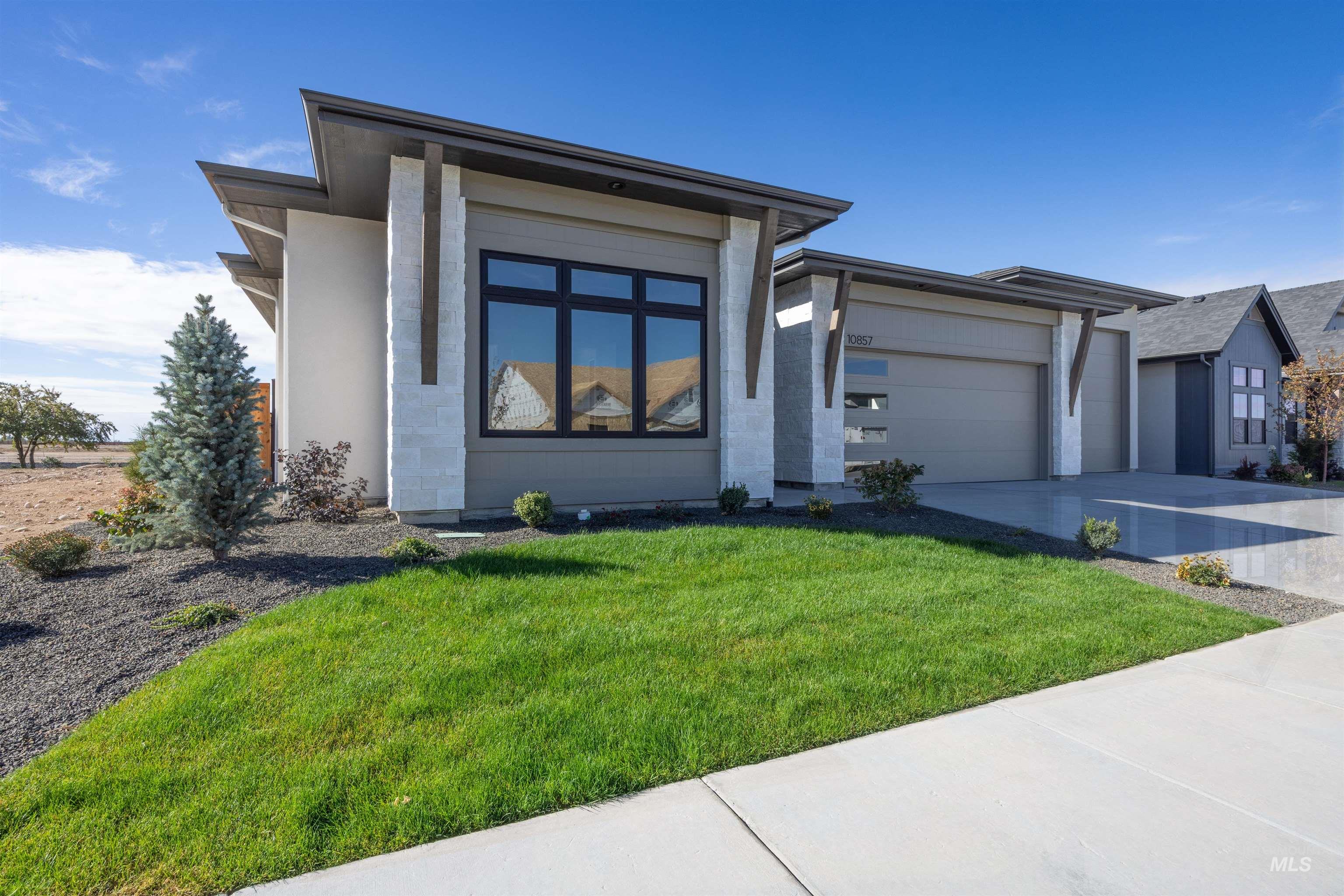 property viewer photo 44