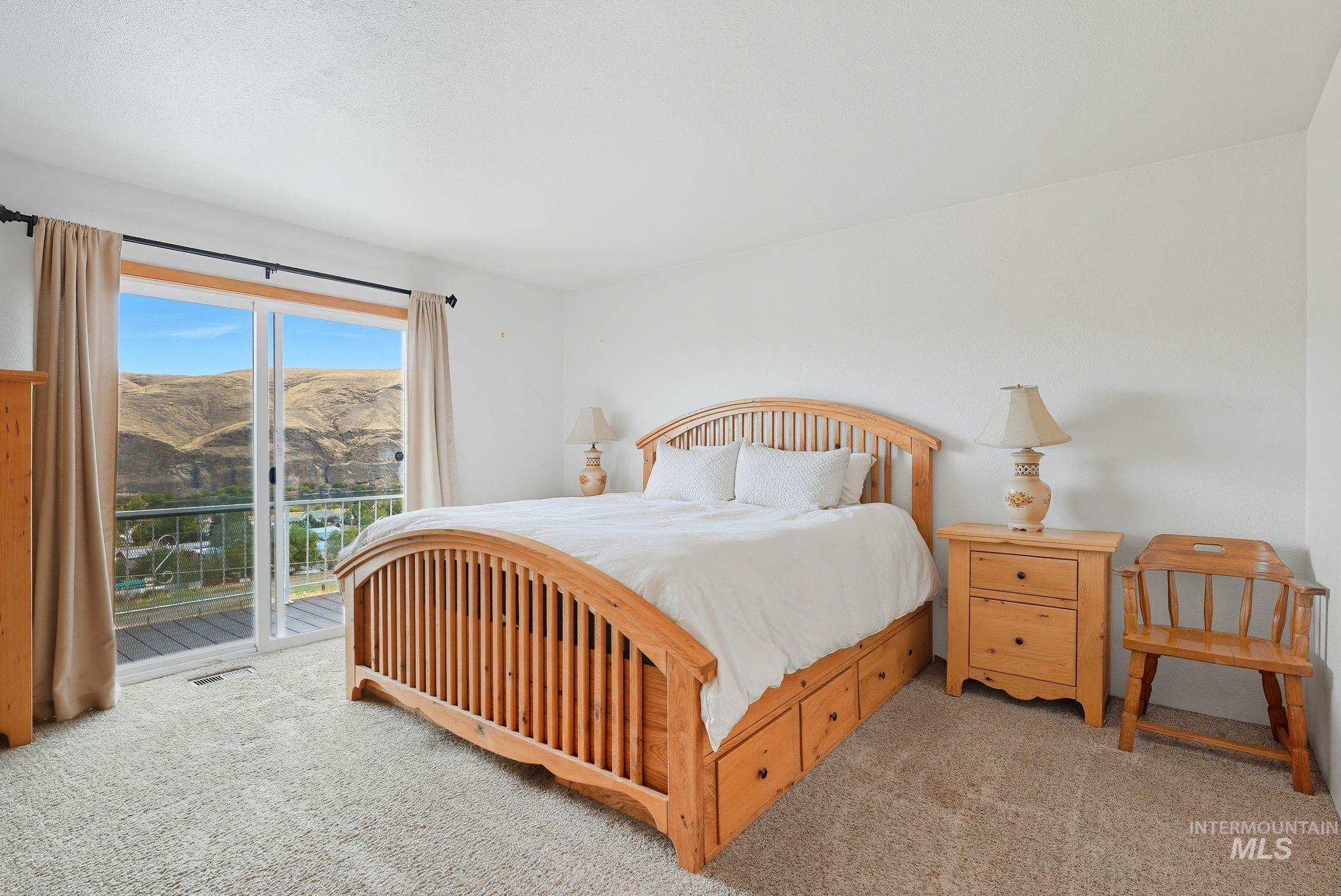 property viewer photo 19