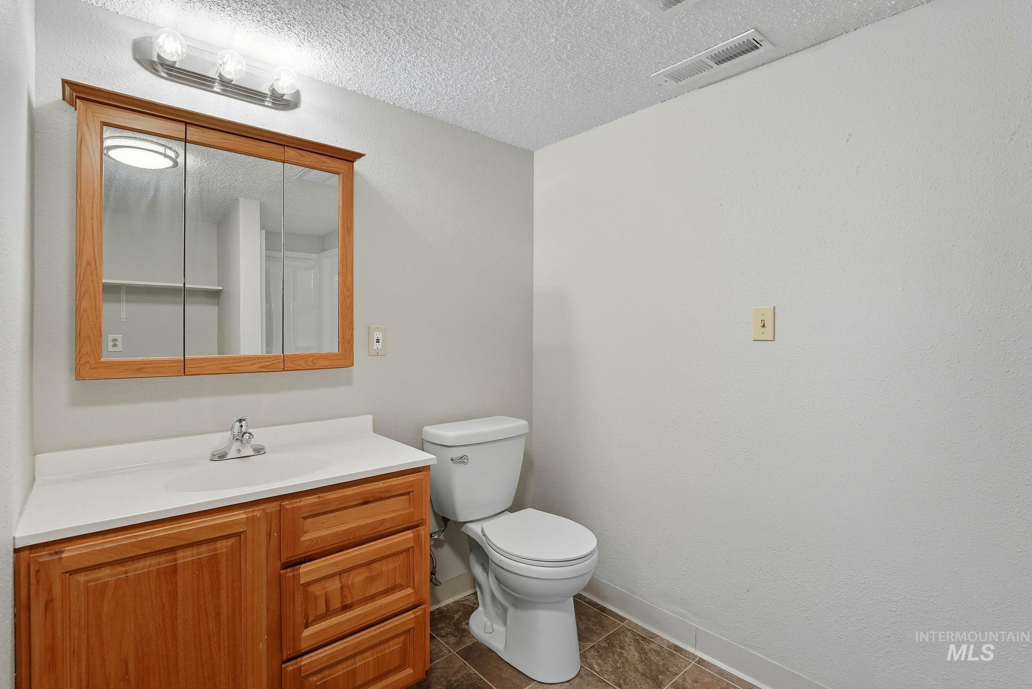 property viewer photo 25