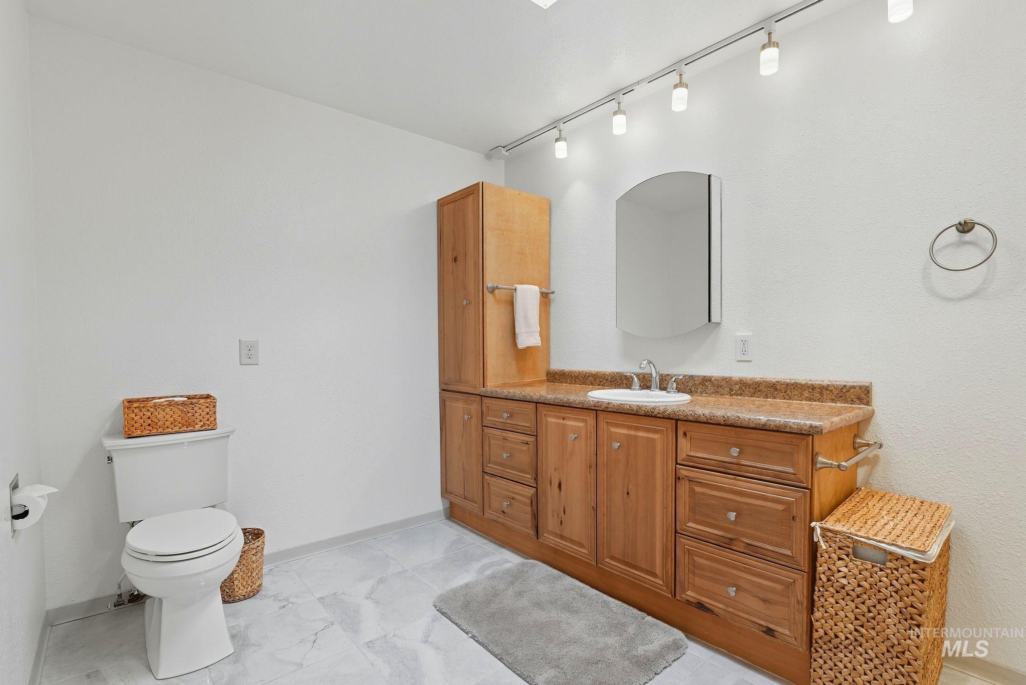 property viewer photo 29