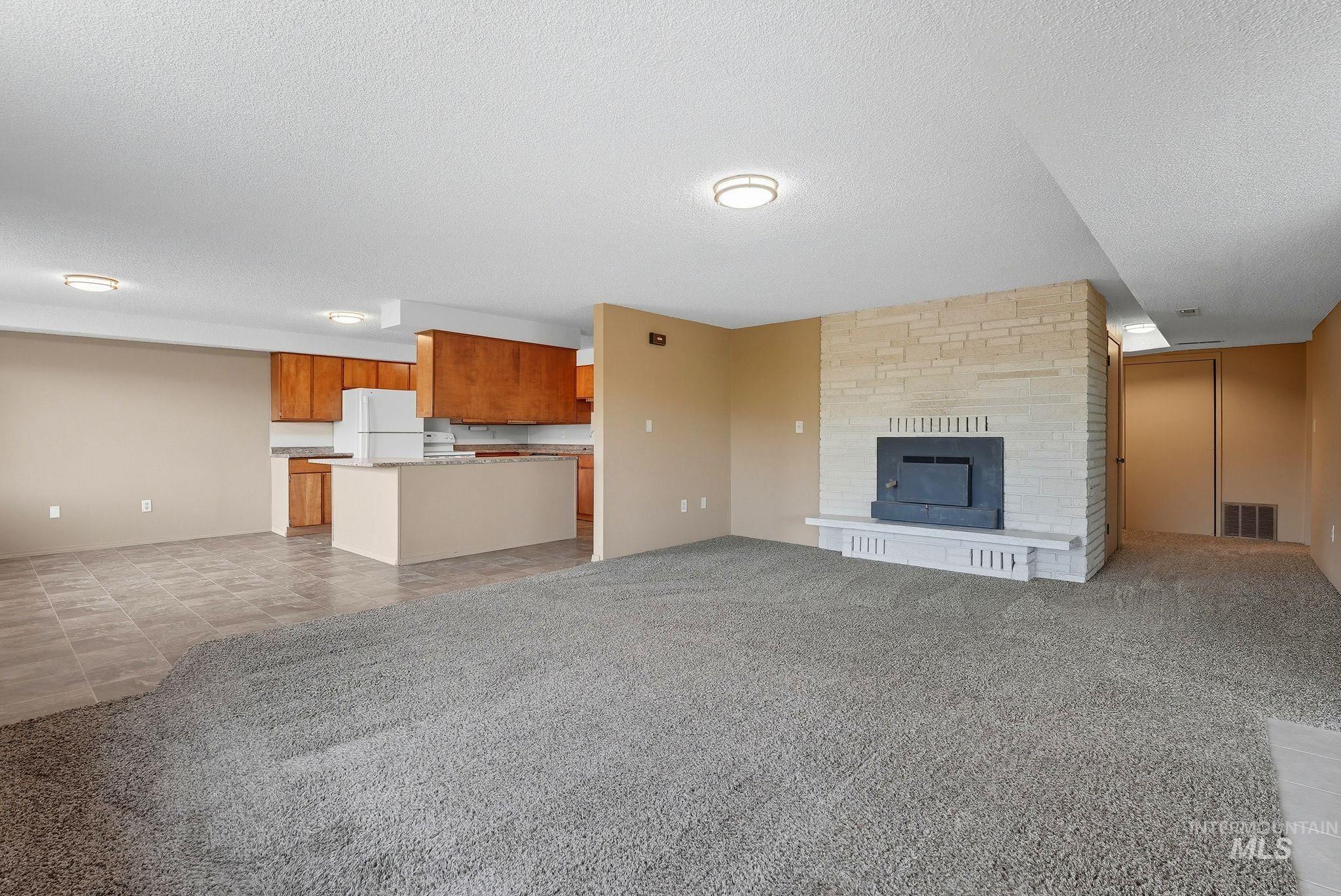 property viewer photo 32