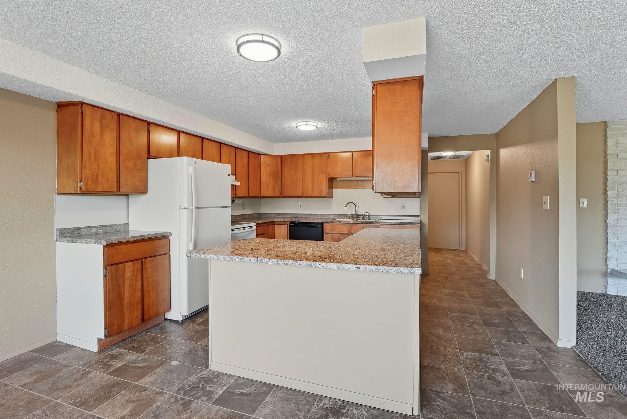 property viewer photo 37