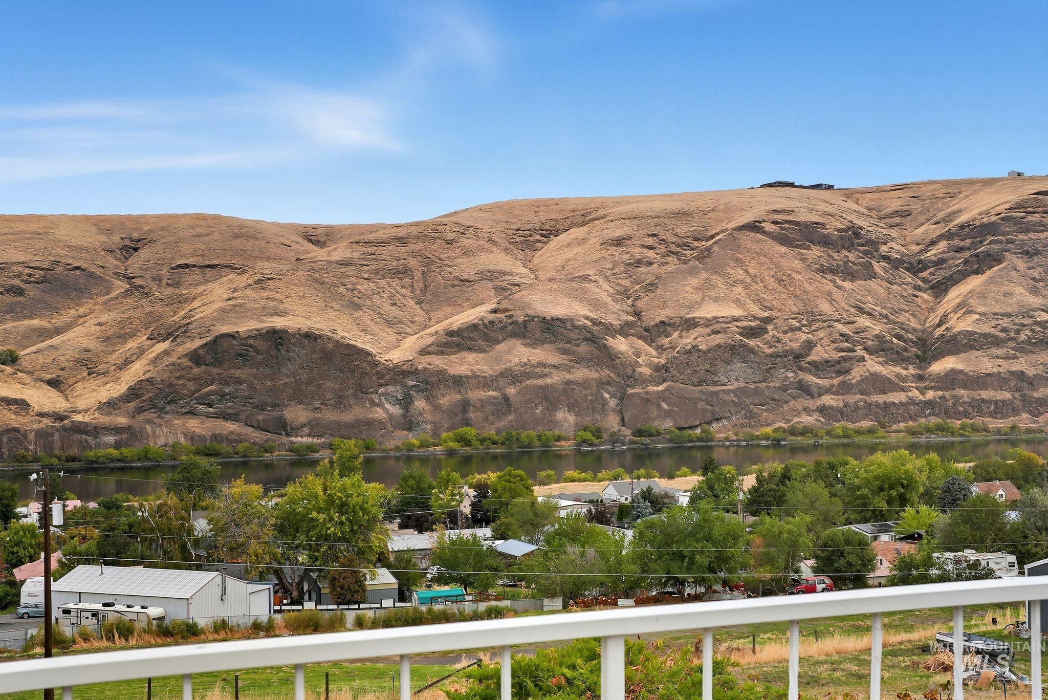 property viewer photo 40