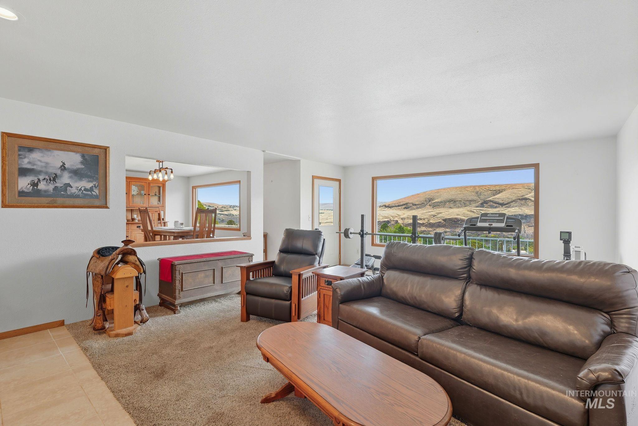 property viewer photo 5