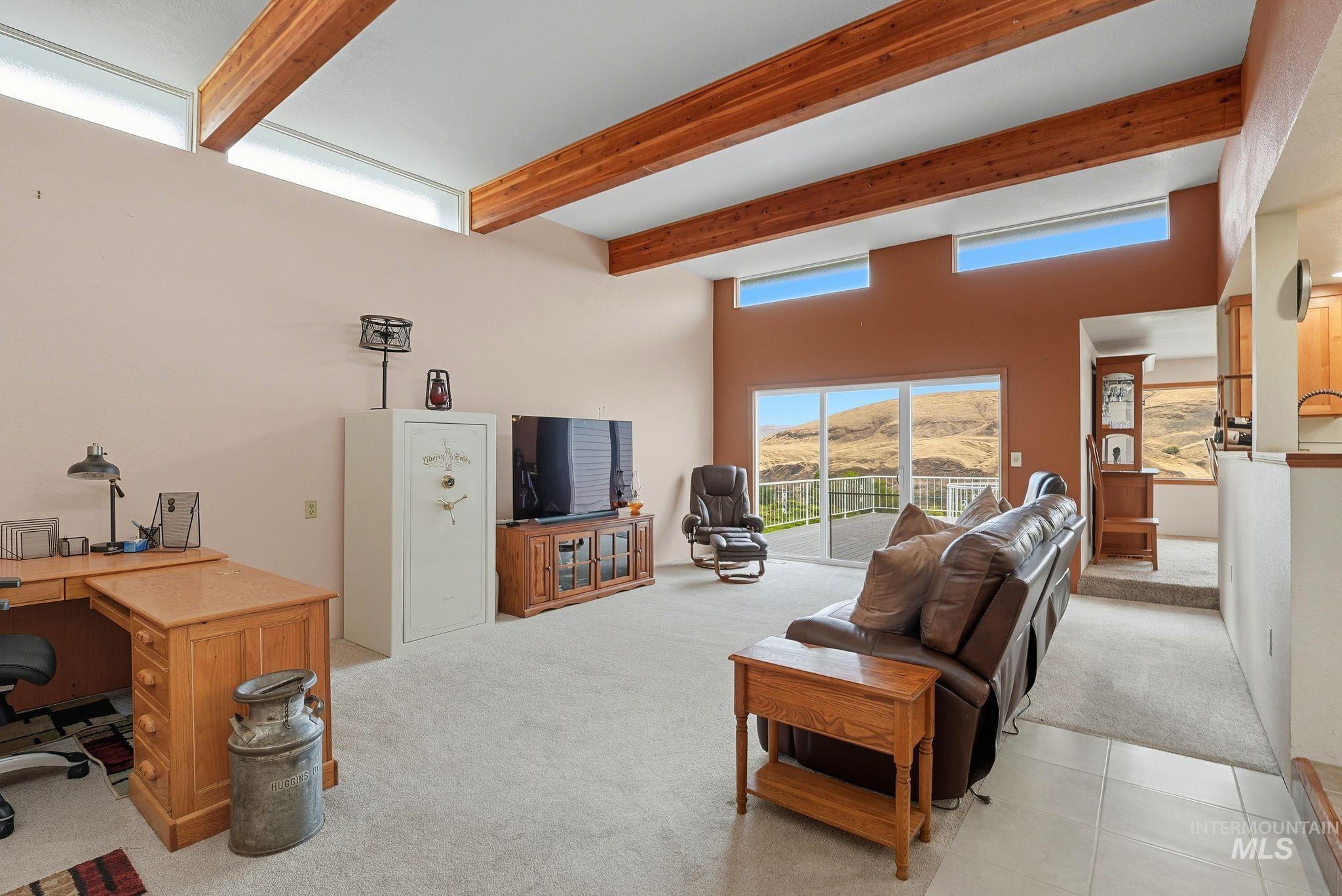 property viewer photo 8