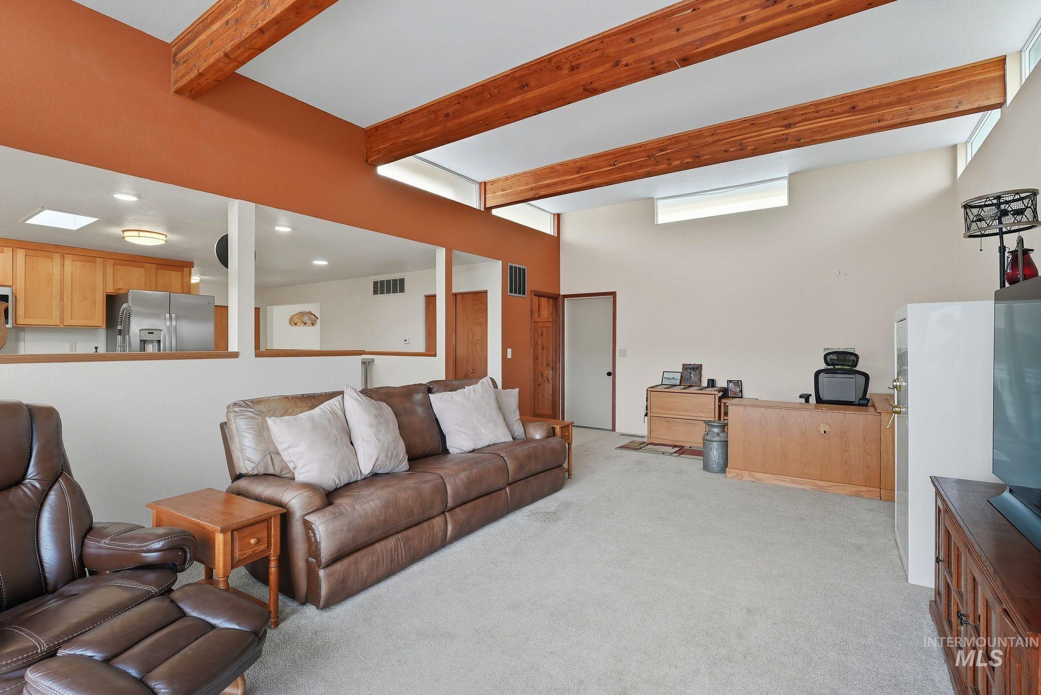 property viewer photo 9