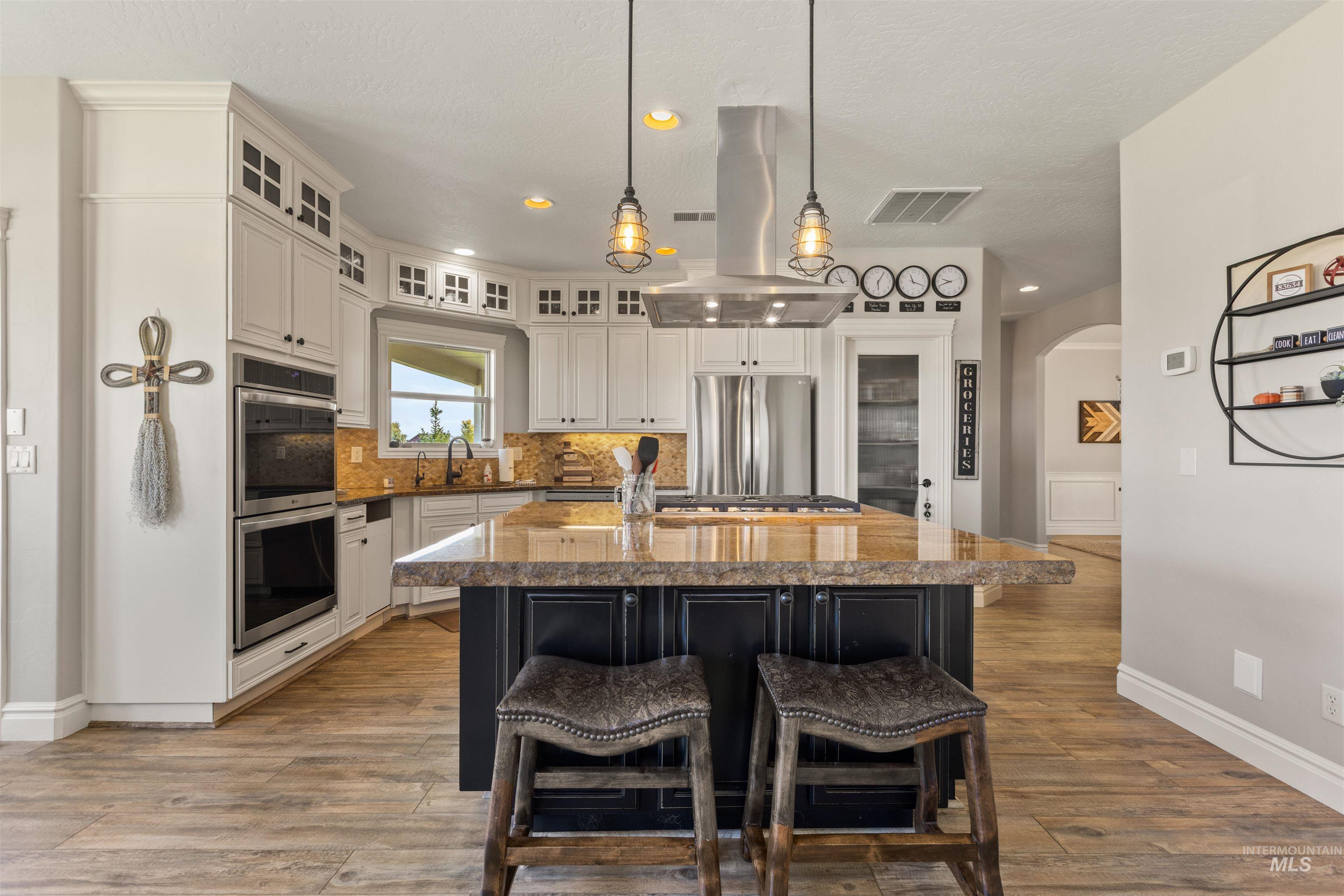 property viewer photo 12