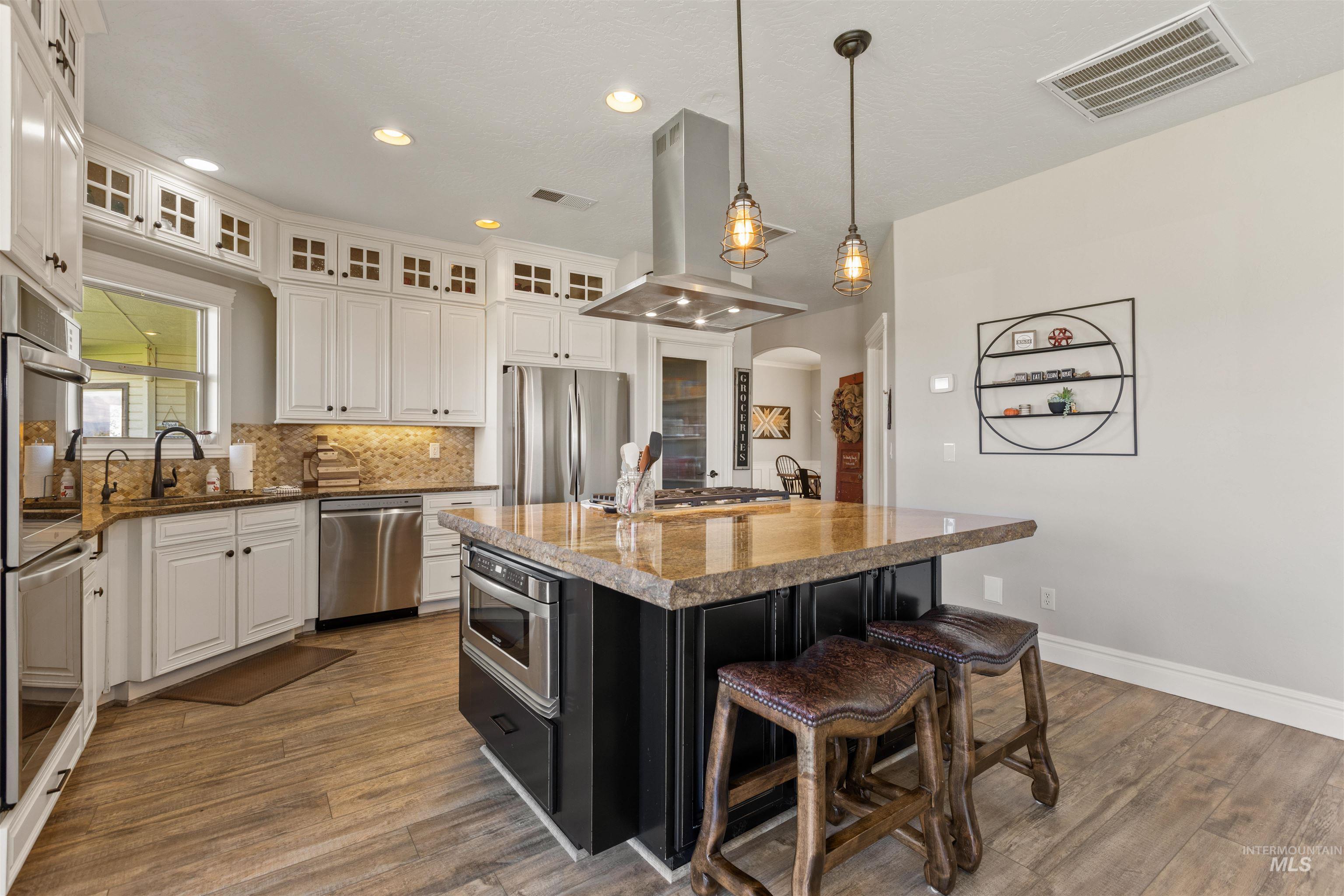 property viewer photo 13