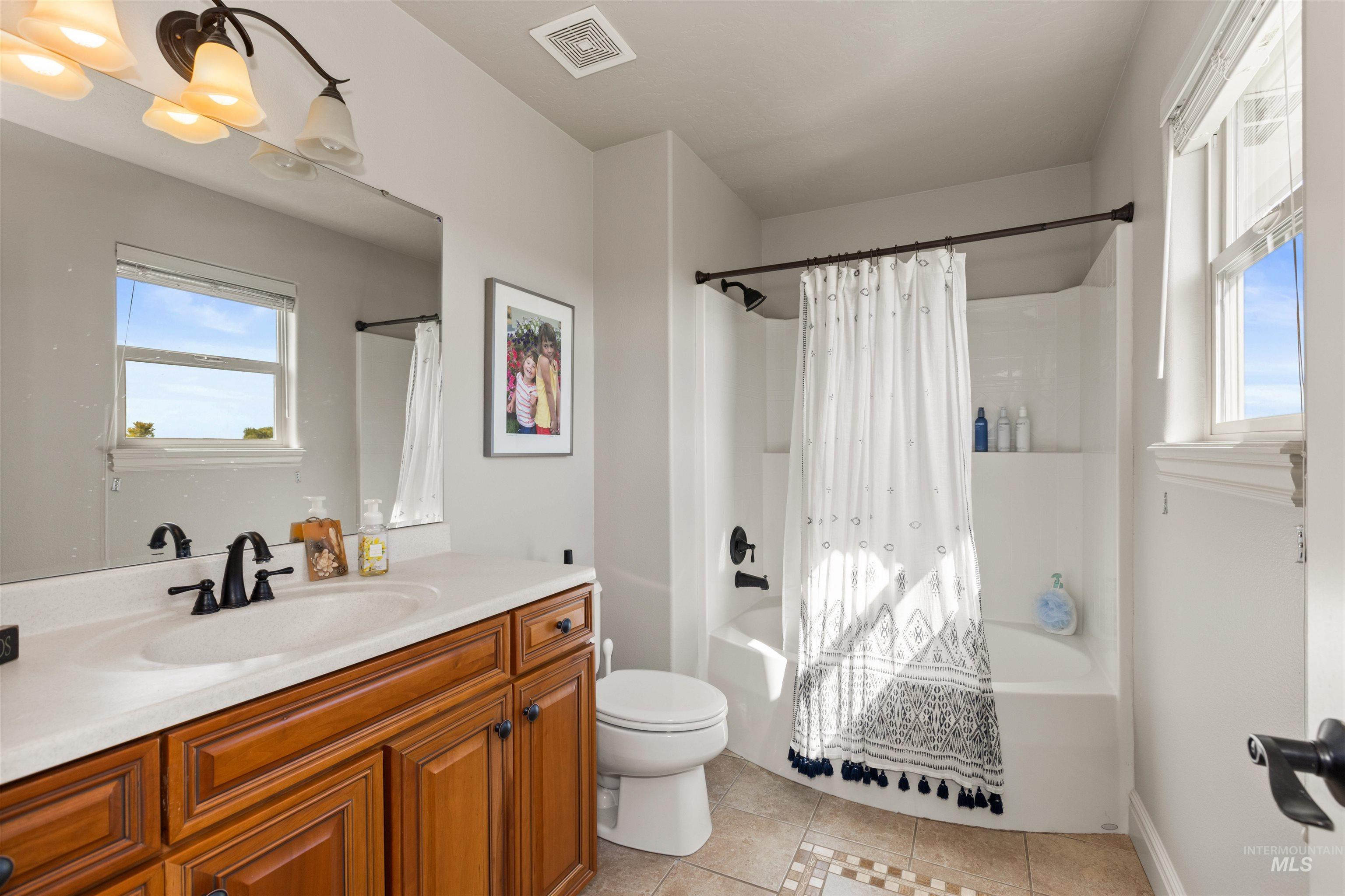 property viewer photo 37