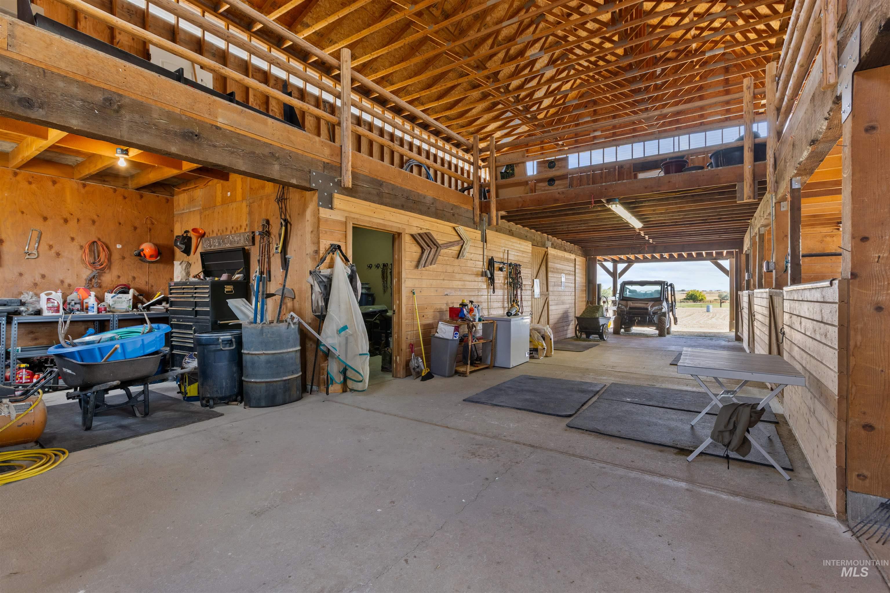 property viewer photo 40
