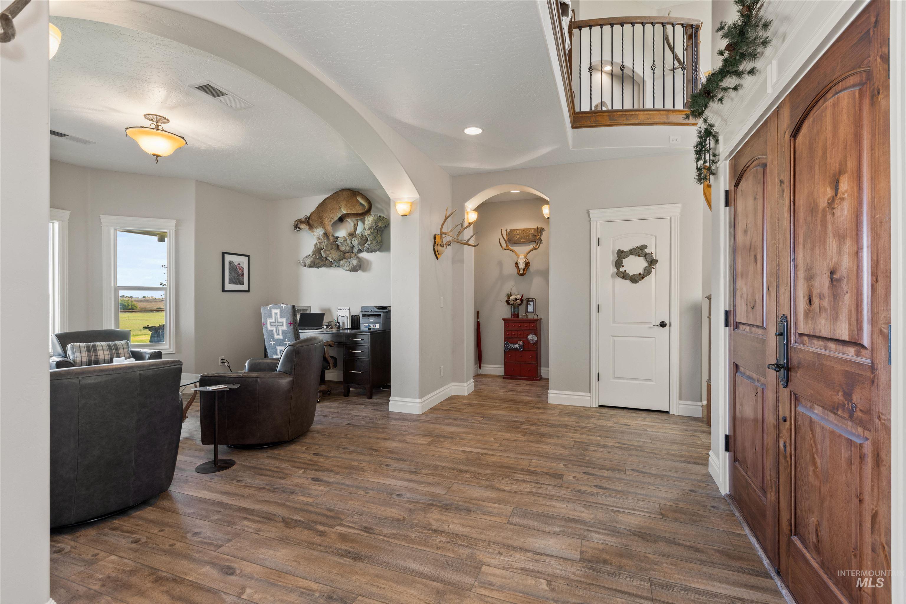 property viewer photo 5