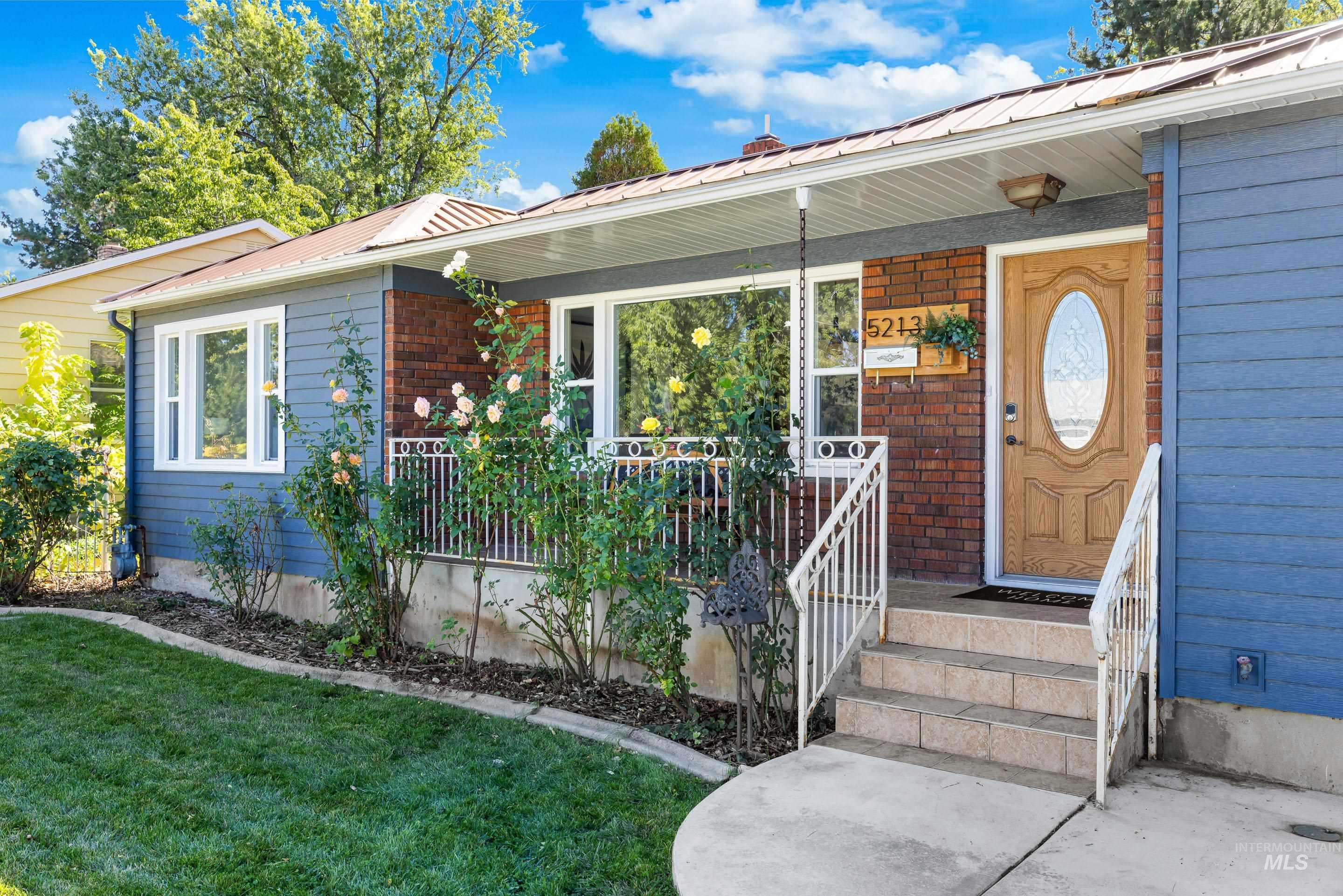 property viewer photo 1