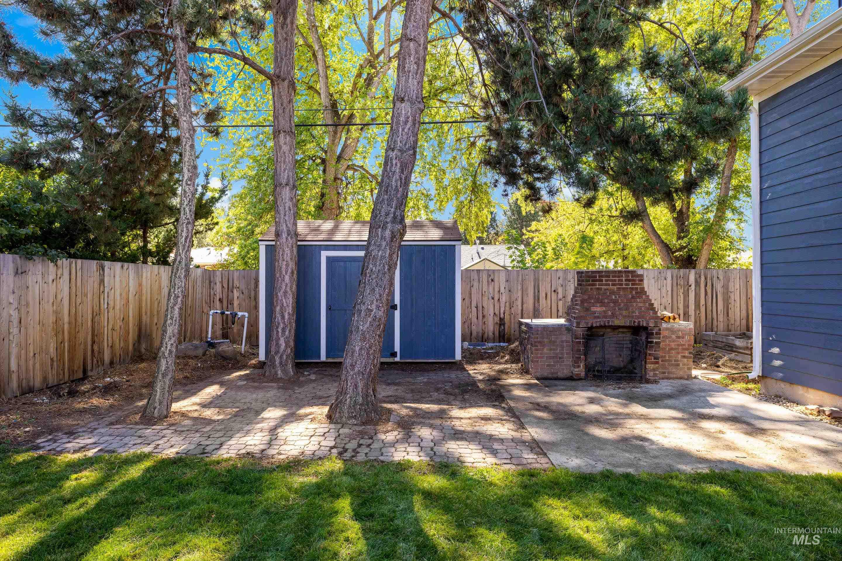 property viewer photo 44