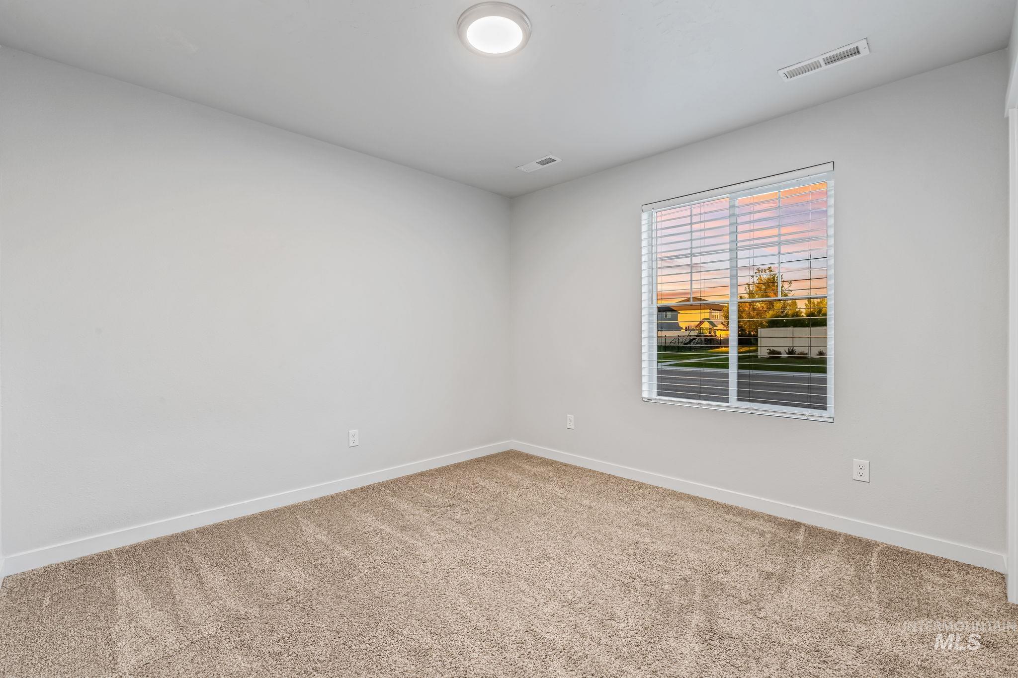 property viewer photo 8