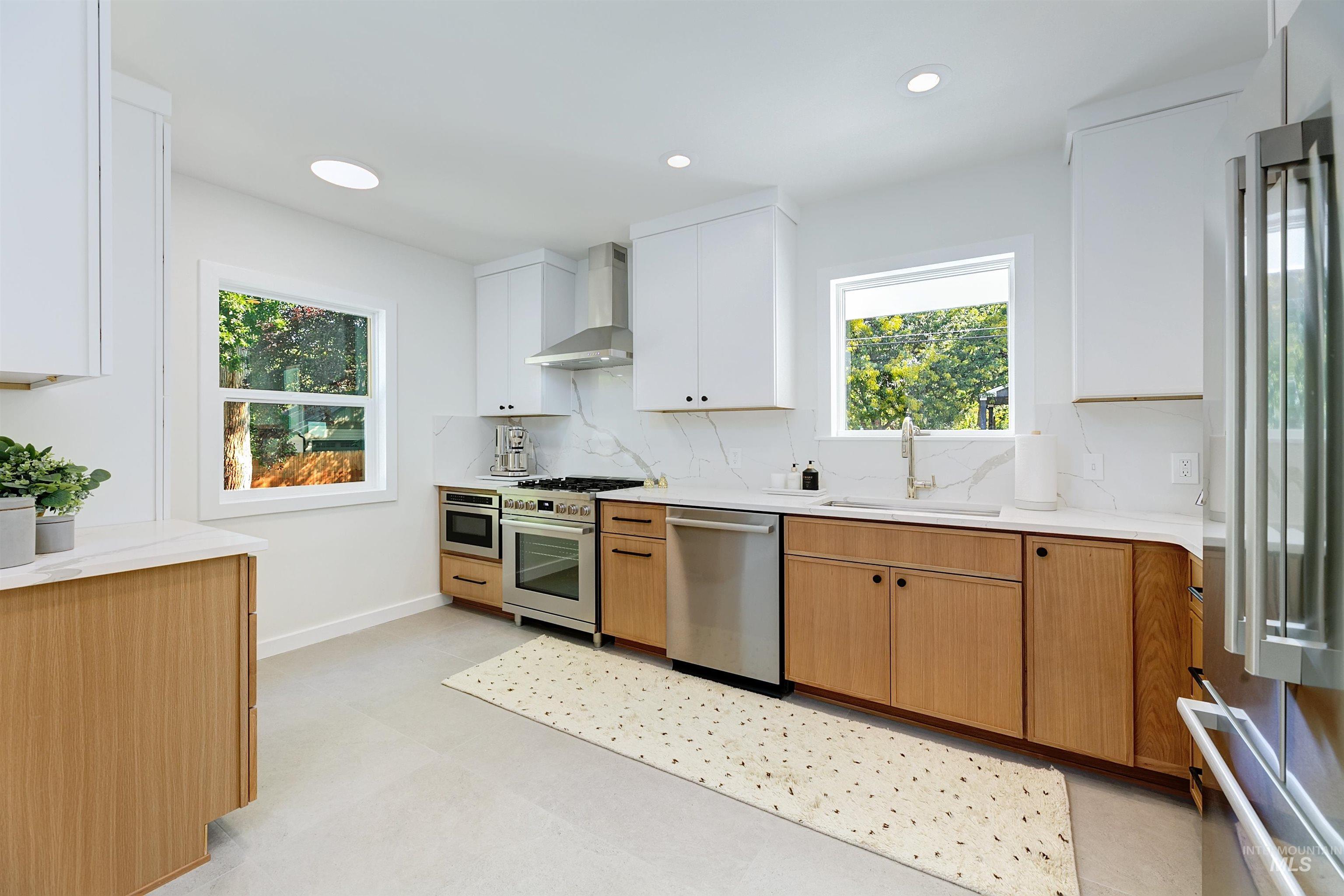 property viewer photo 10