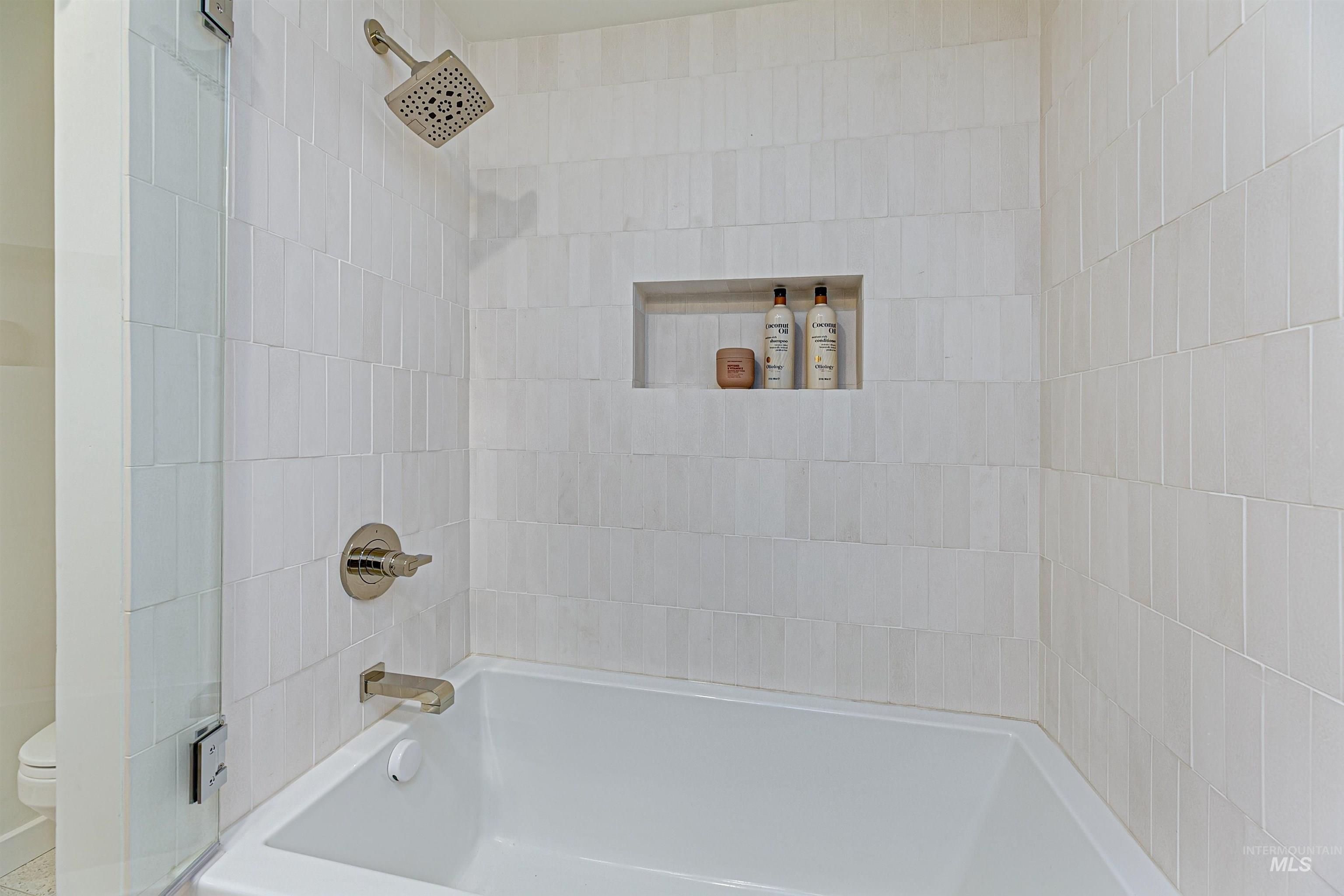 property viewer photo 14