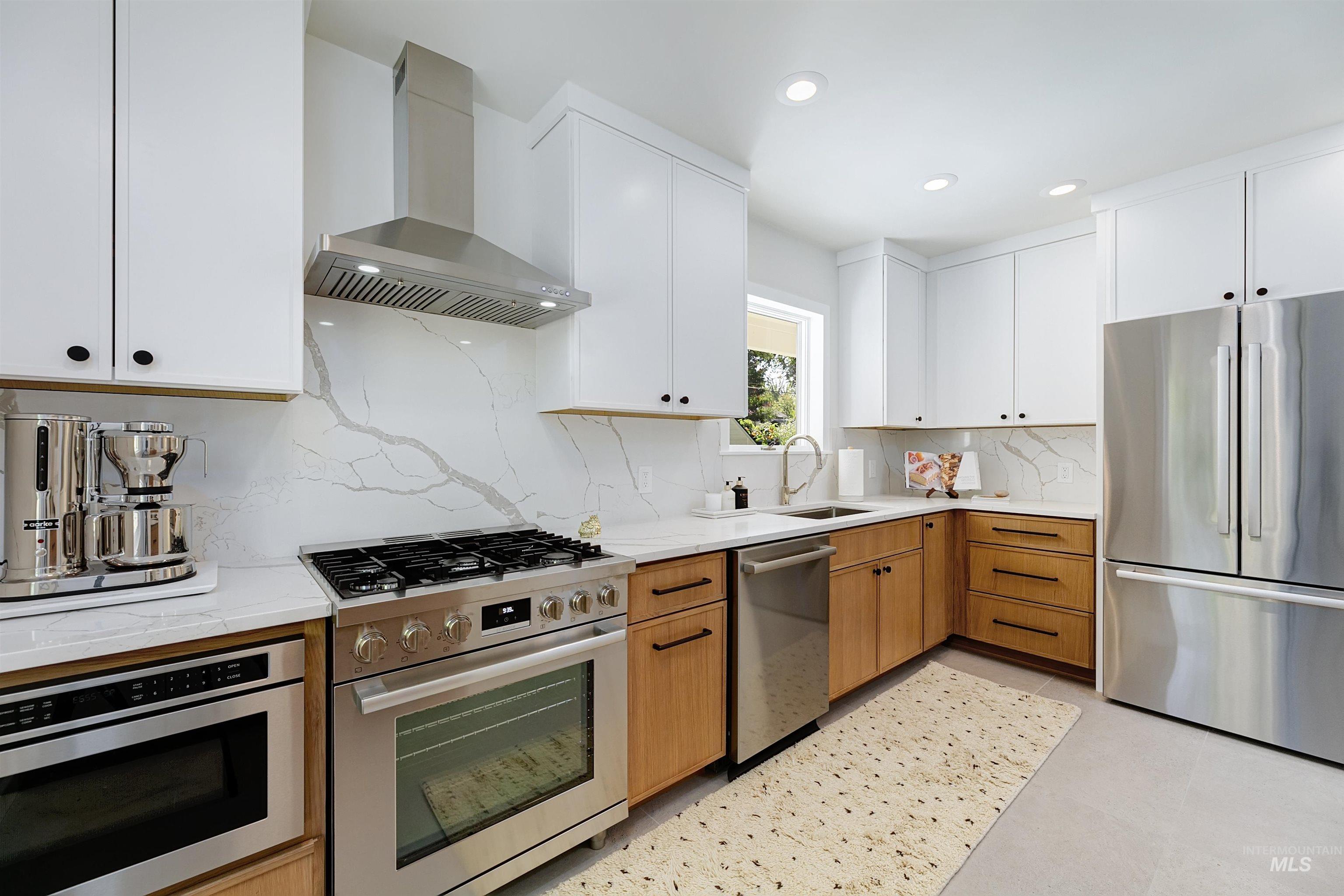 property viewer photo 8