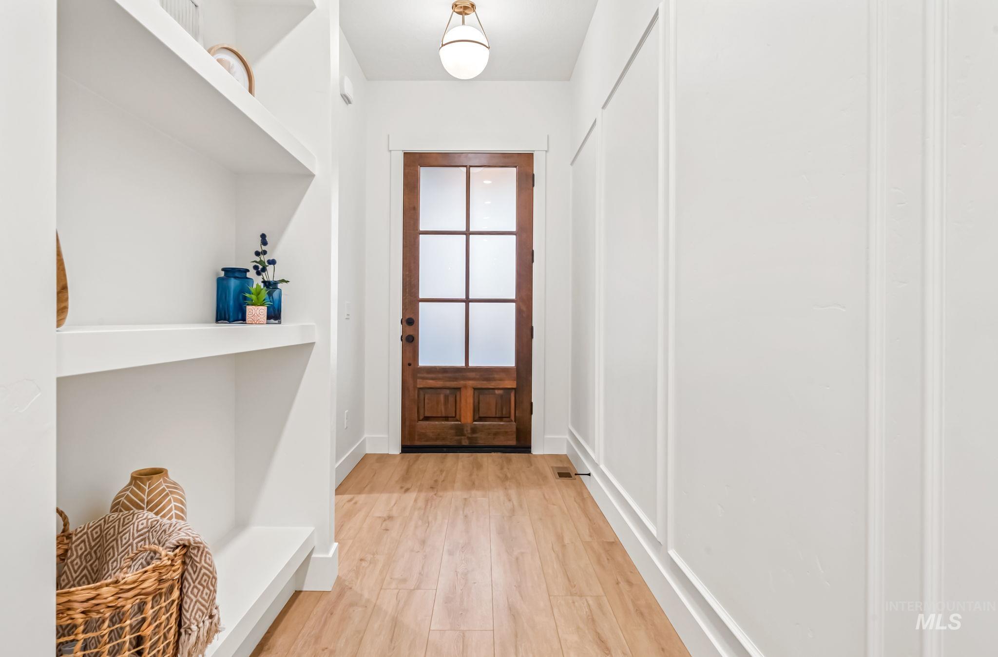 property viewer photo 2