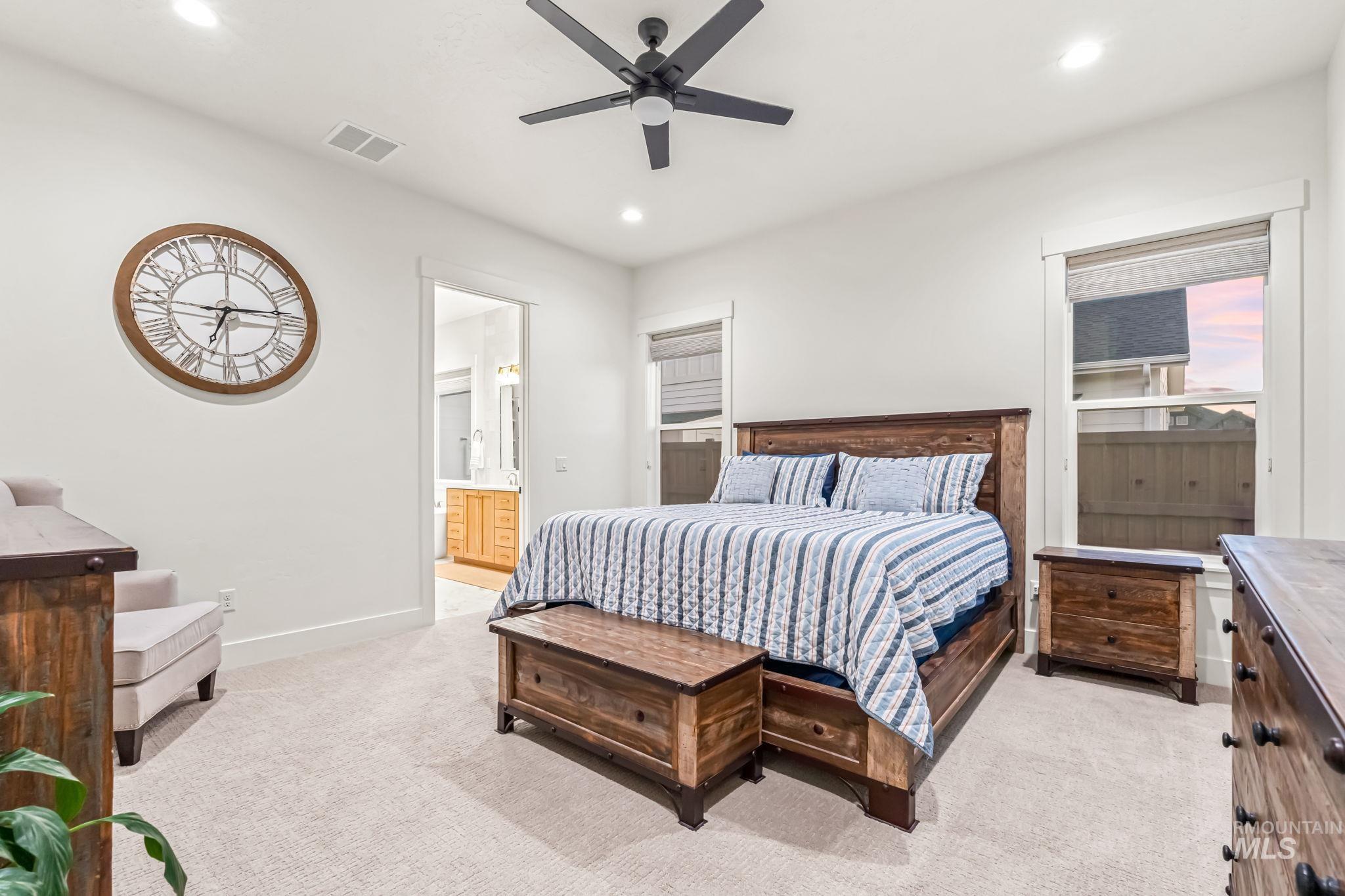 property viewer photo 8