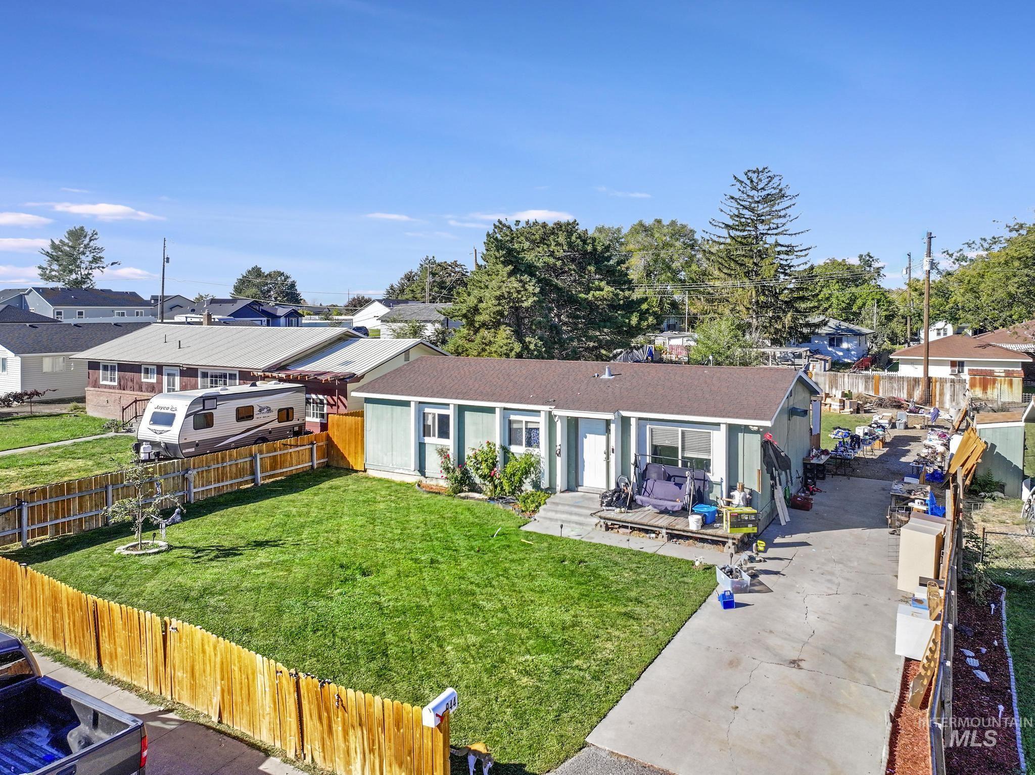 main property photo 20
