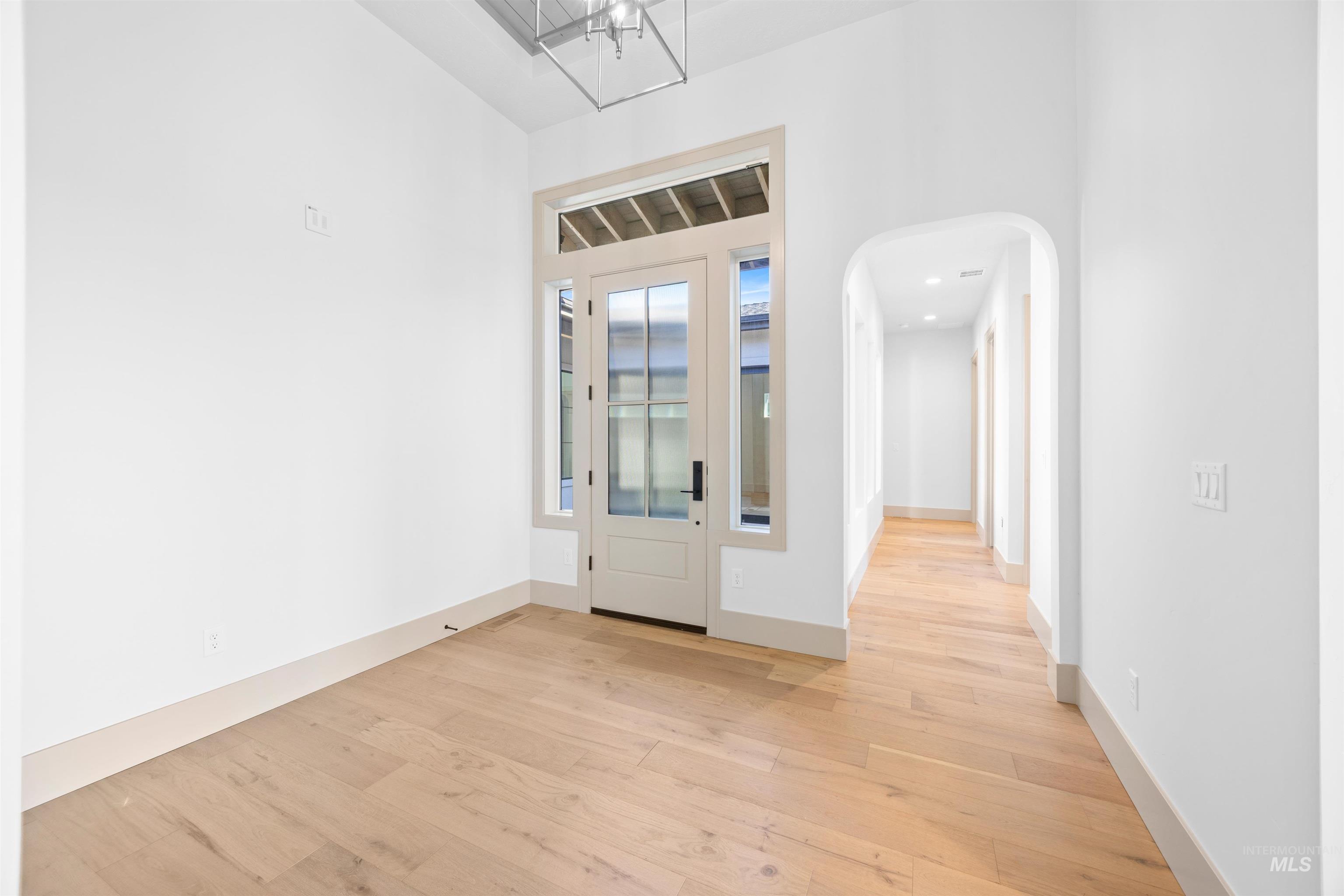 property viewer photo 4