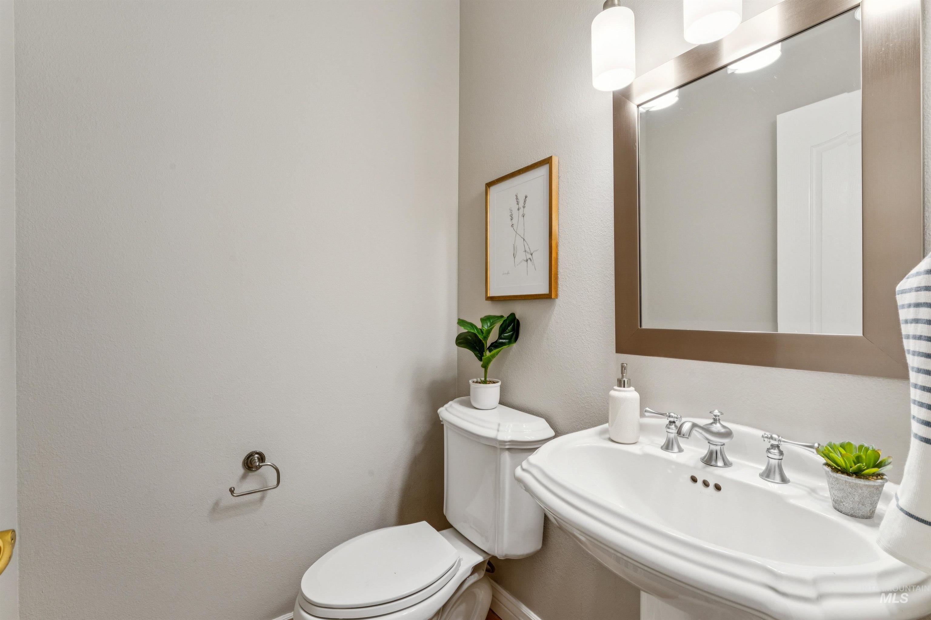 property viewer photo 40