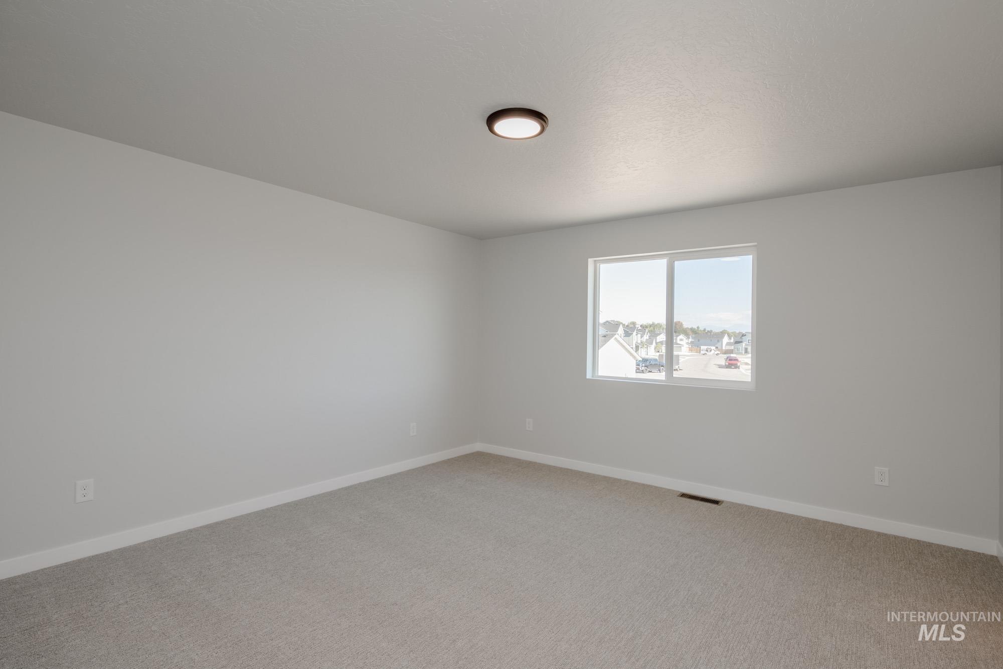 property viewer photo 12