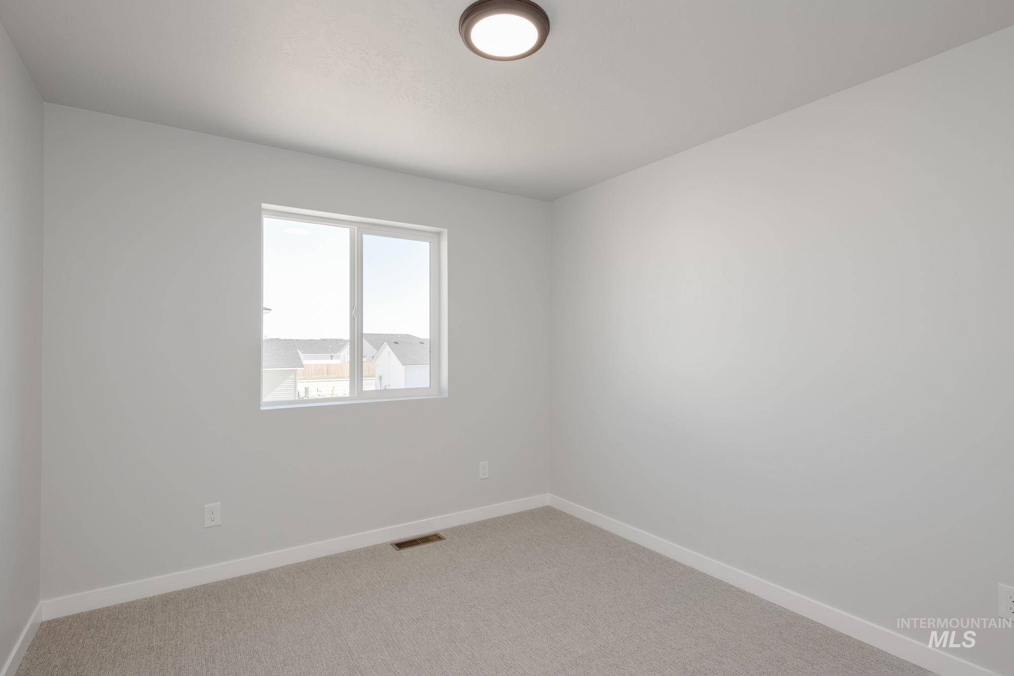 property viewer photo 17