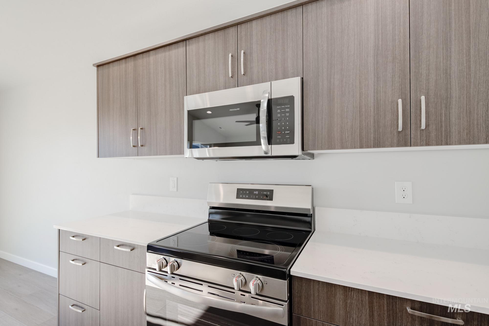 property viewer photo 5