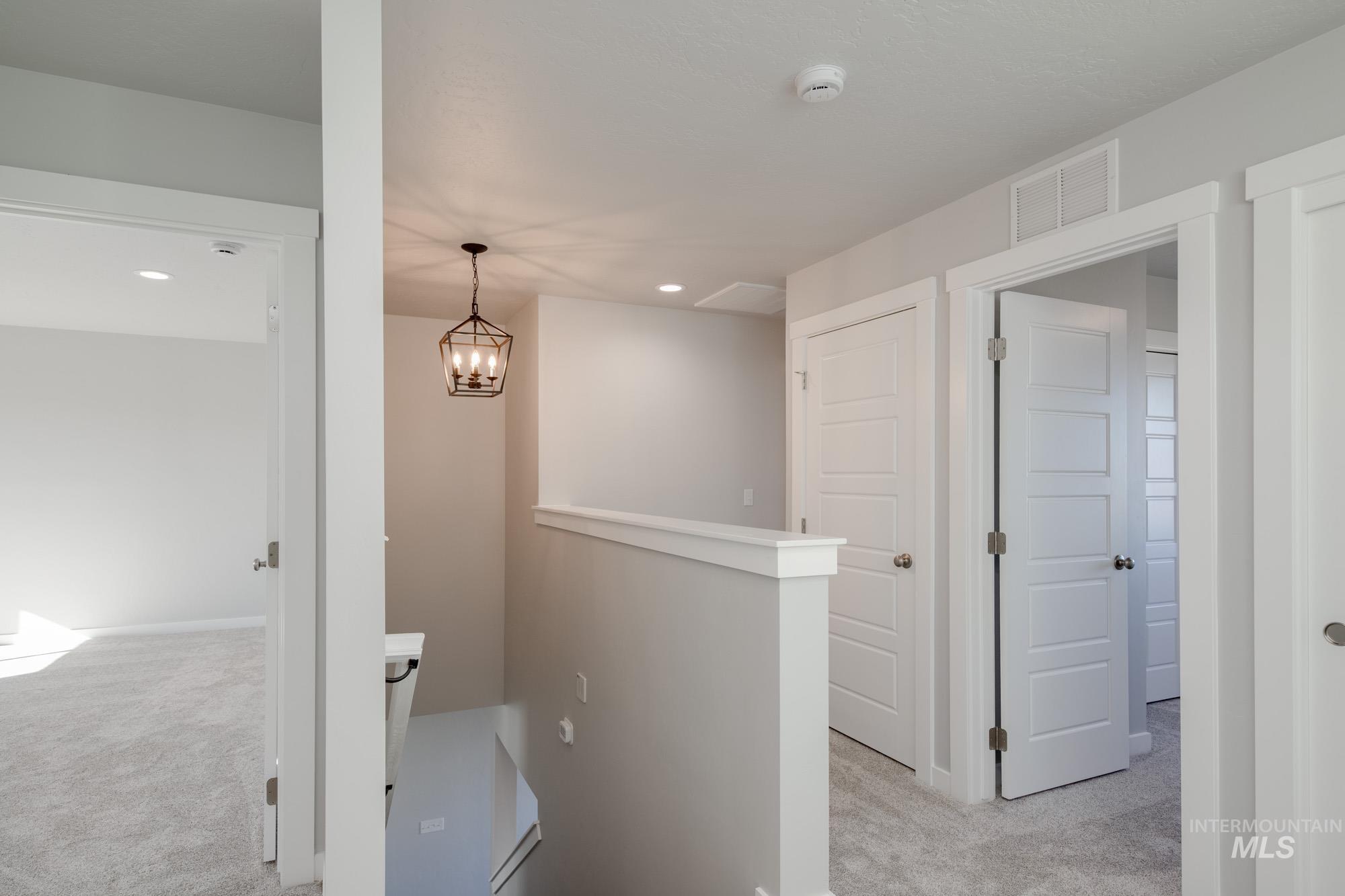 property viewer photo 15